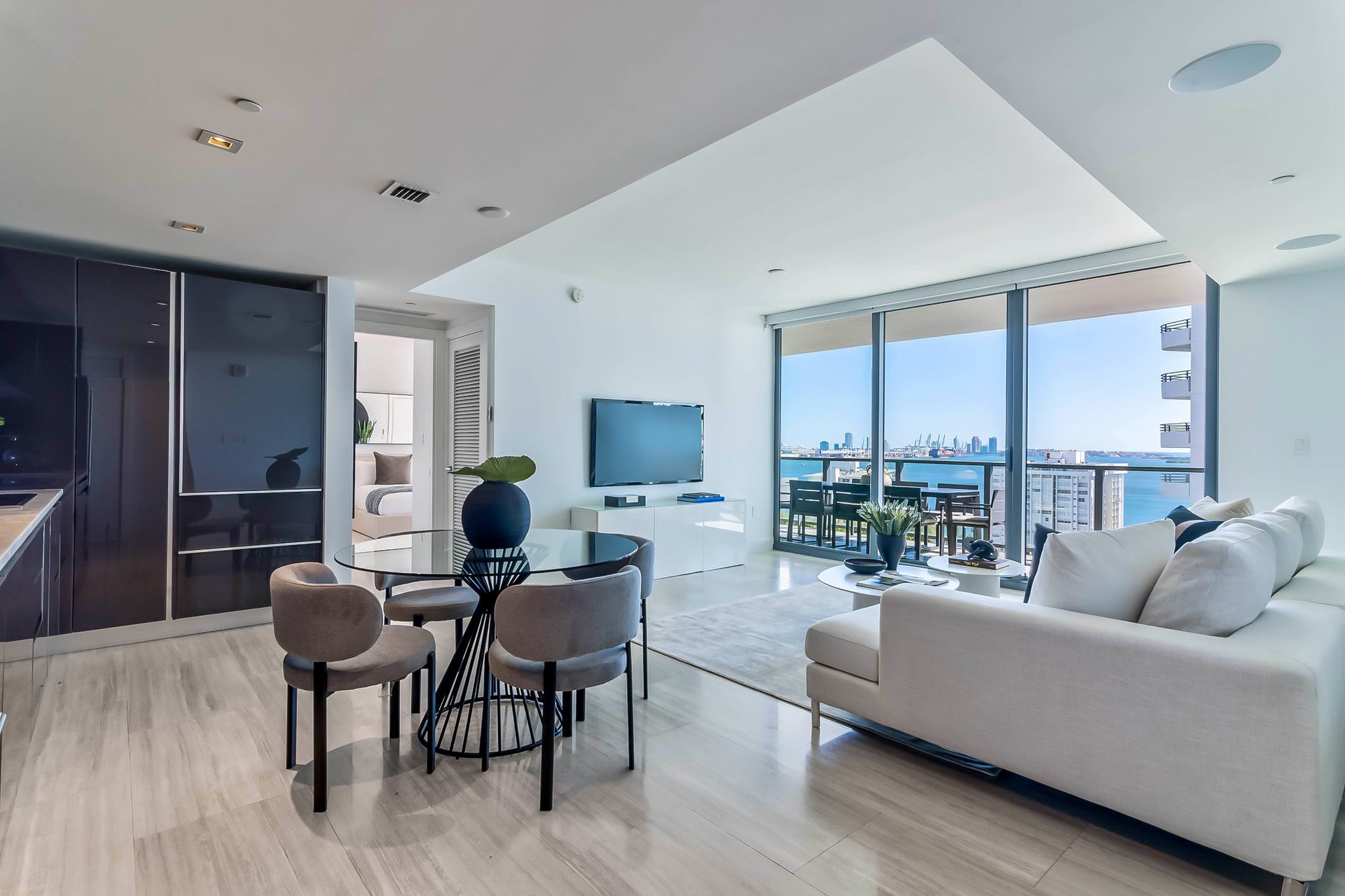 Echo Brickell 1602