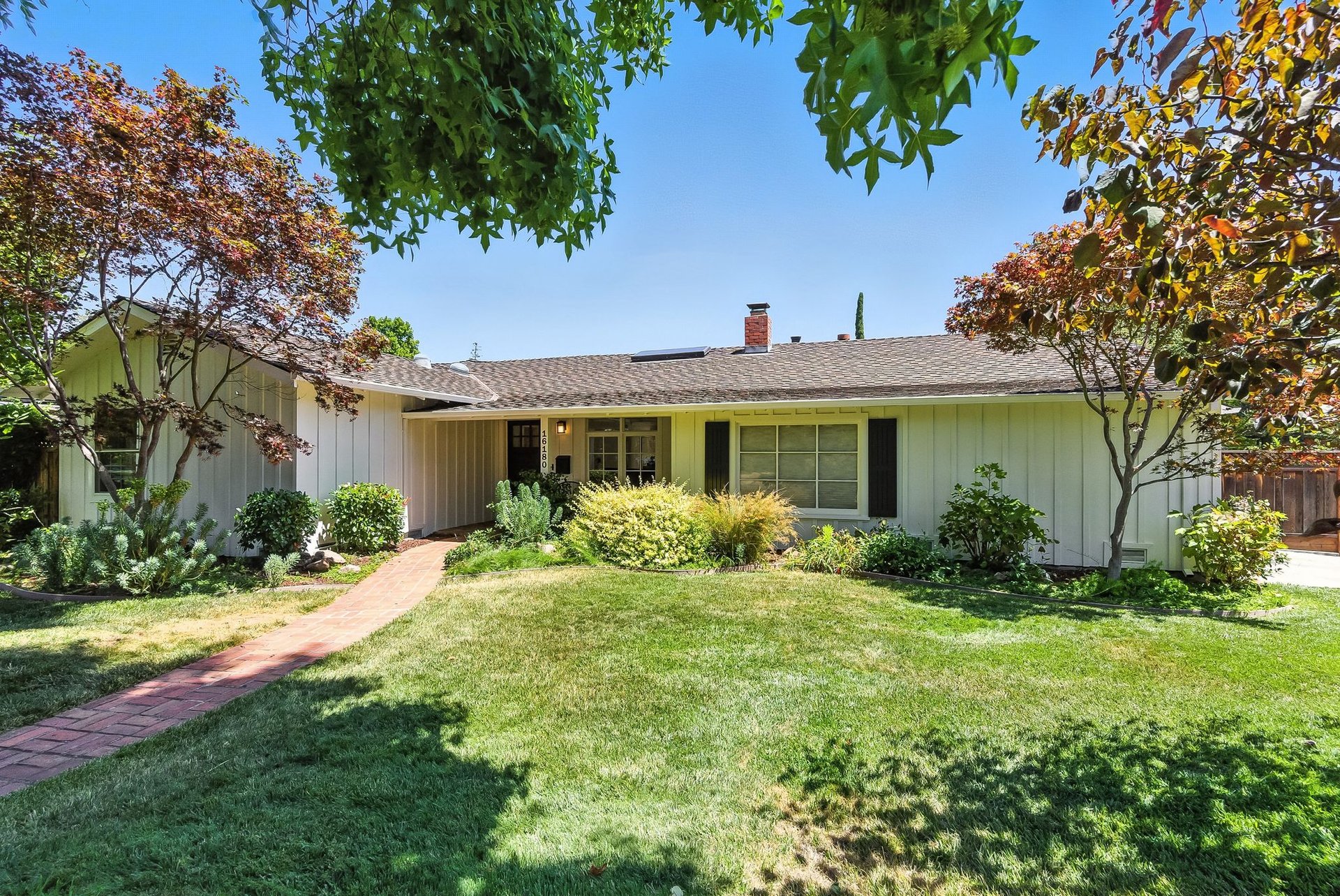 16180 Jasmine Way