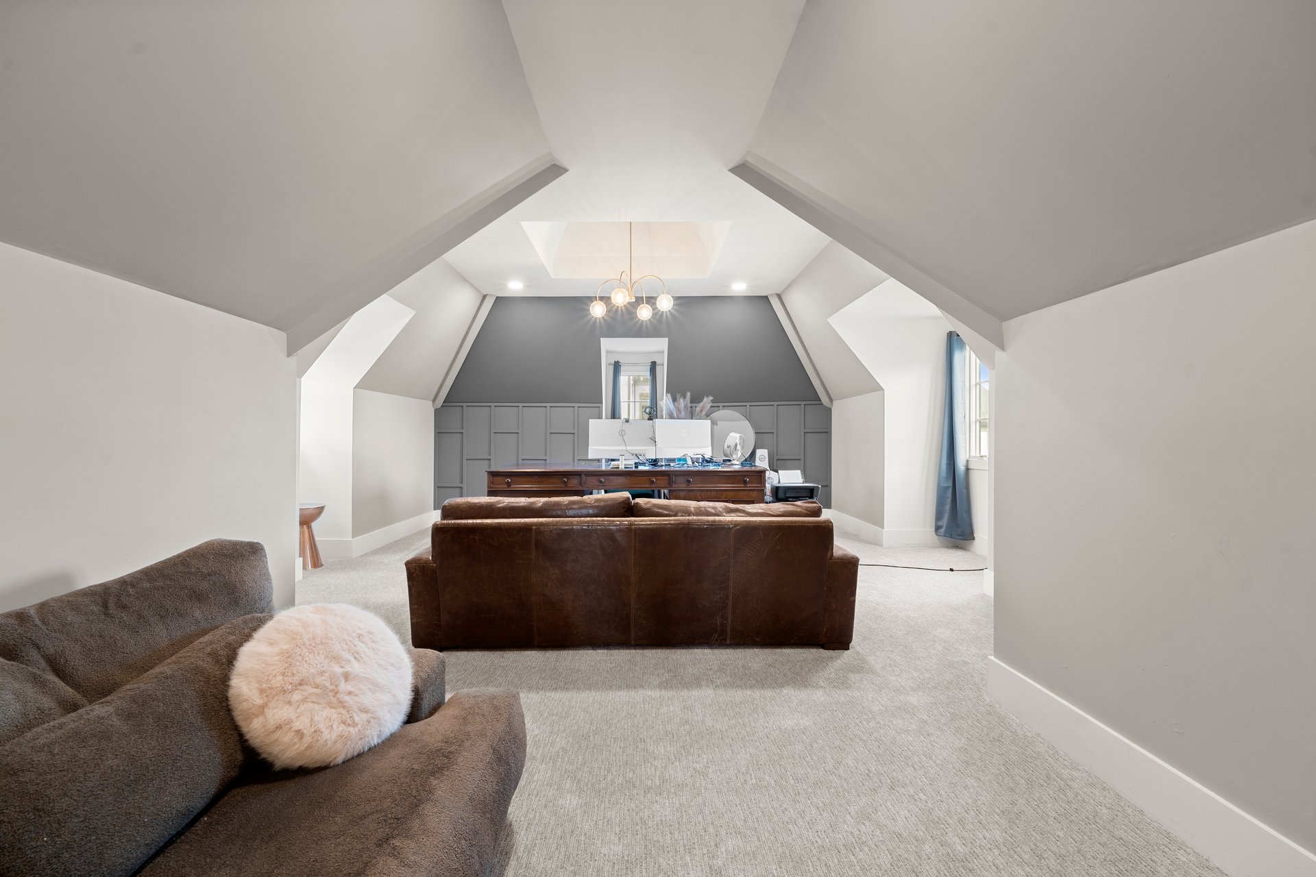  10160 Cedar Ridge Drive