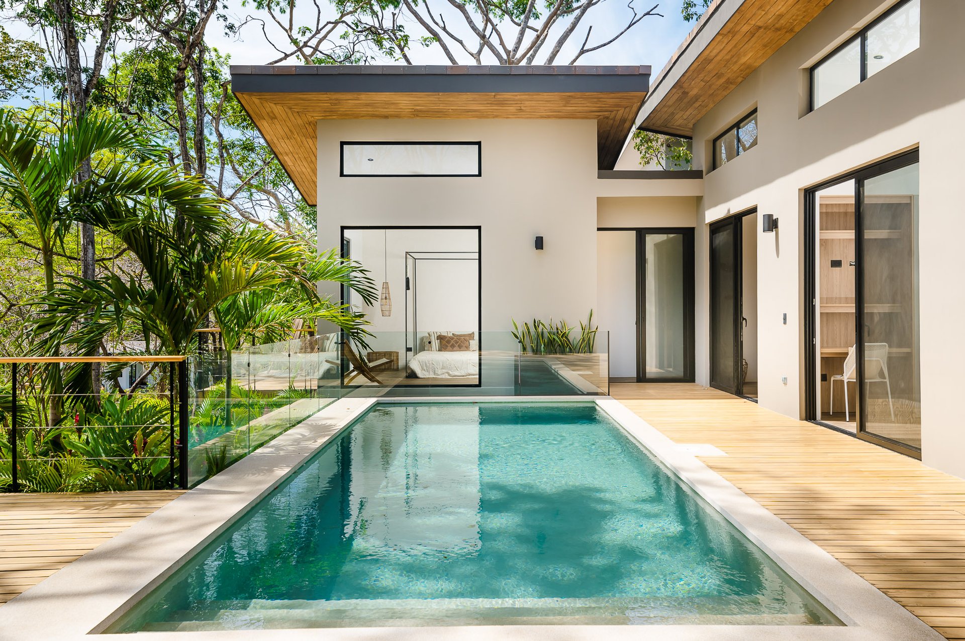 Casa Jungla | Contemporary 4-Bedroom Home with Private Pool in Las Ventanas, Playa Grande