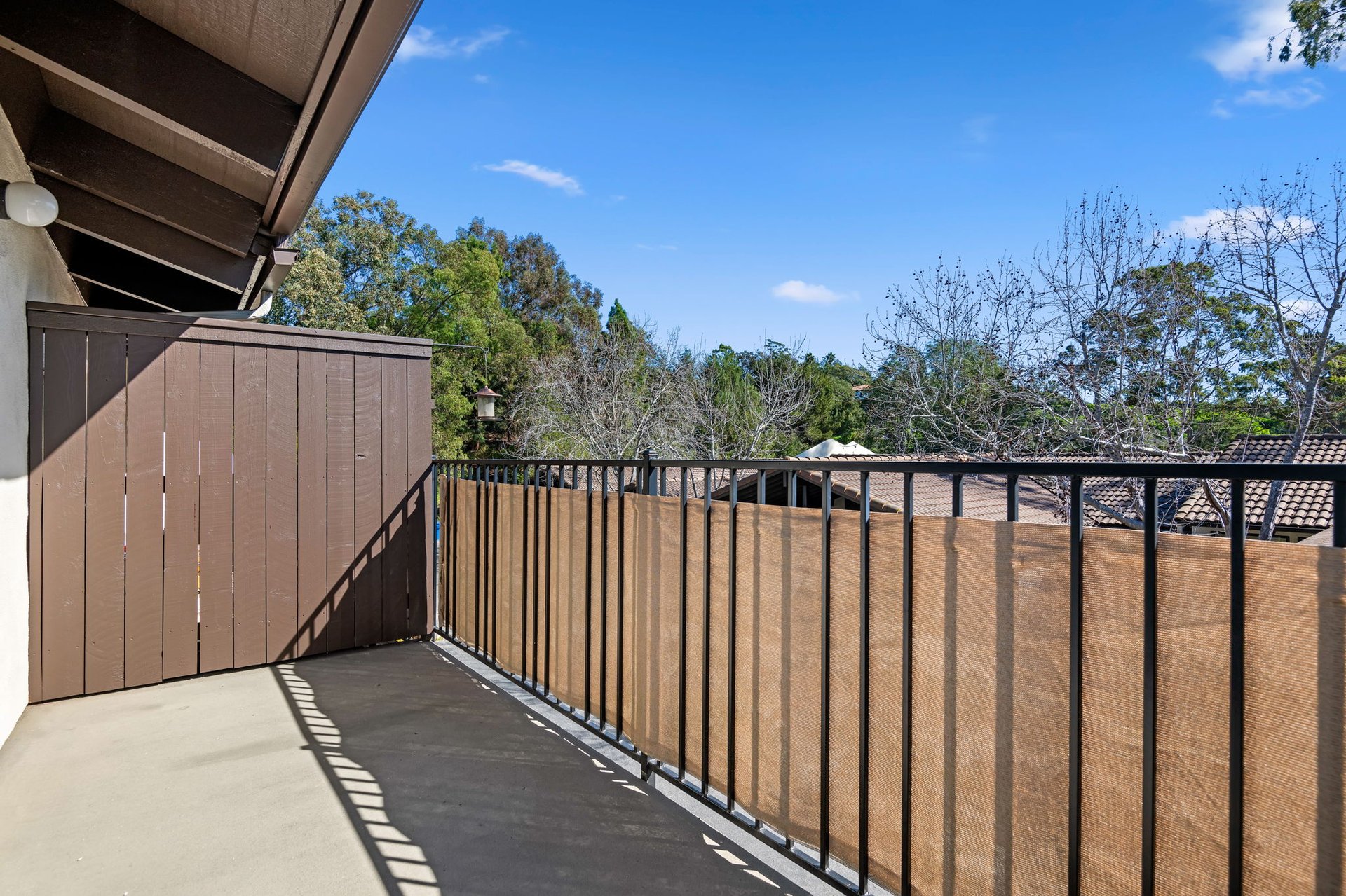 872 Highland Dr APT 3