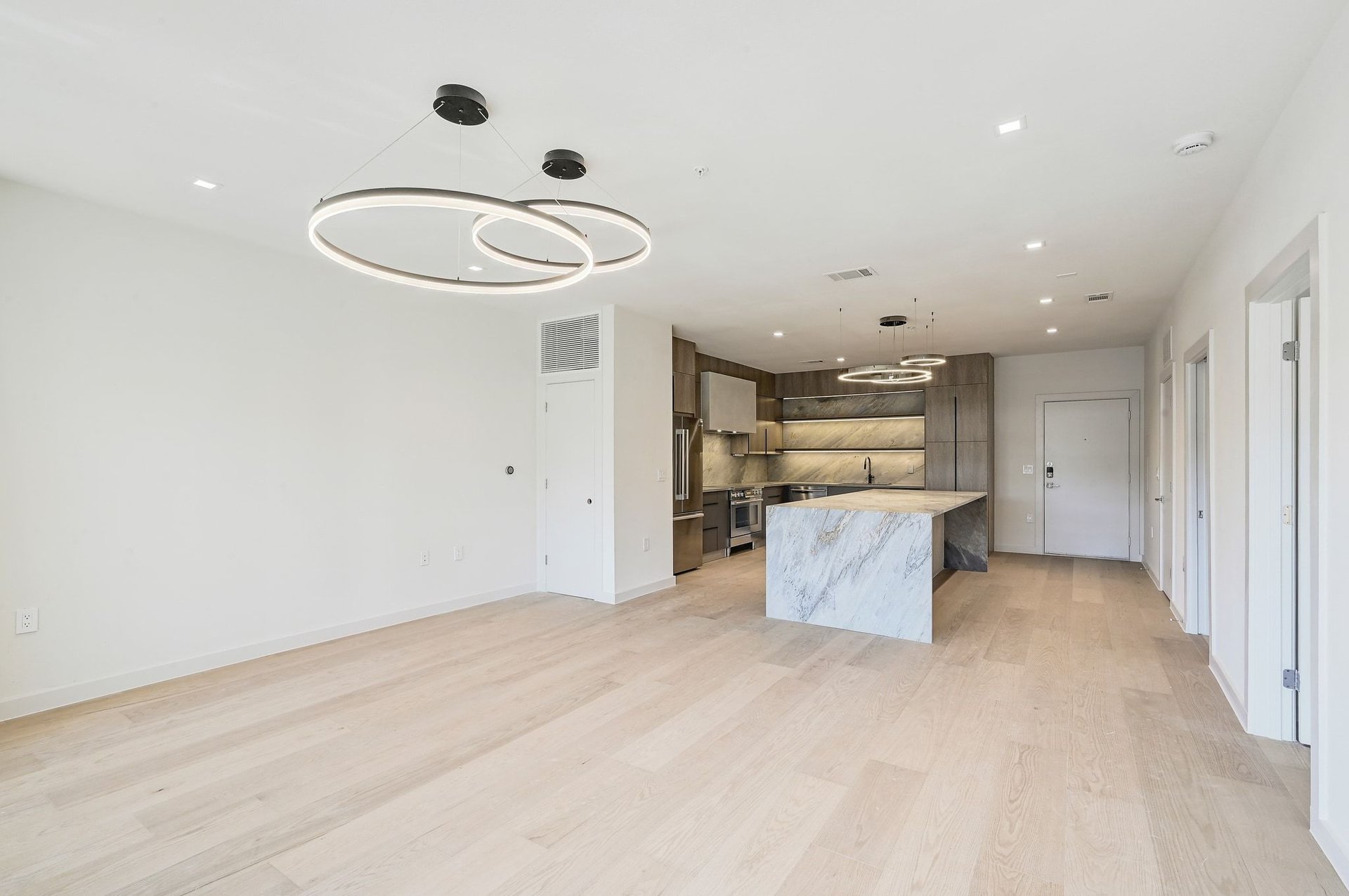 3600 S Lamar Blvd #202