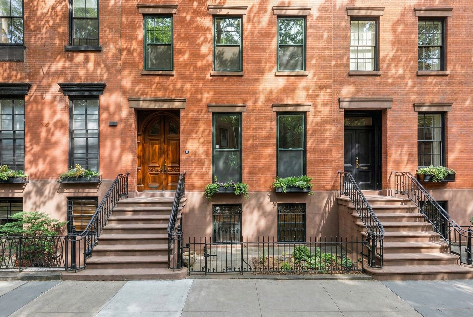 37 Garden Place