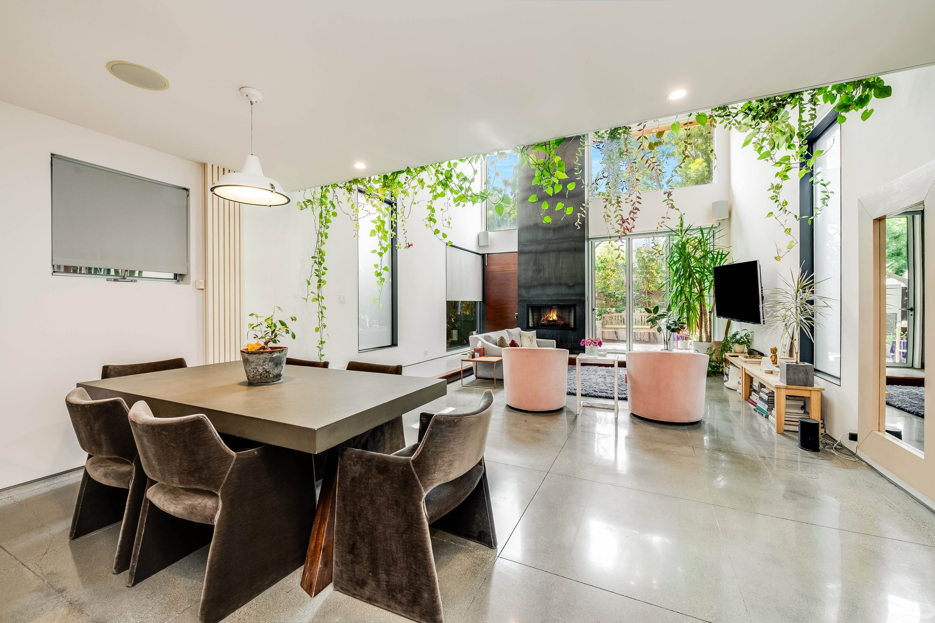 417 Venice Way