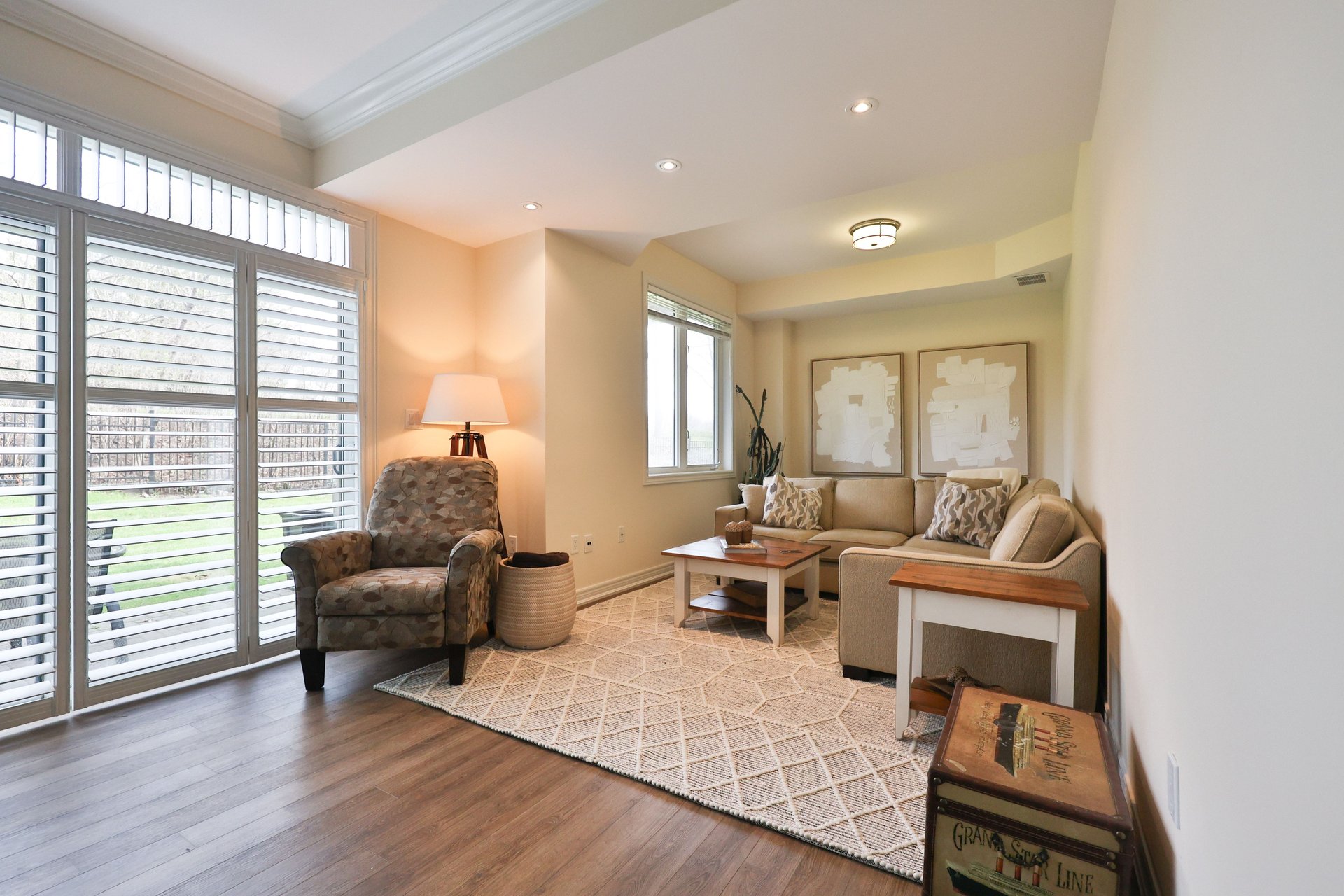 34-2400 Neyagawa Boulevard, Oakville