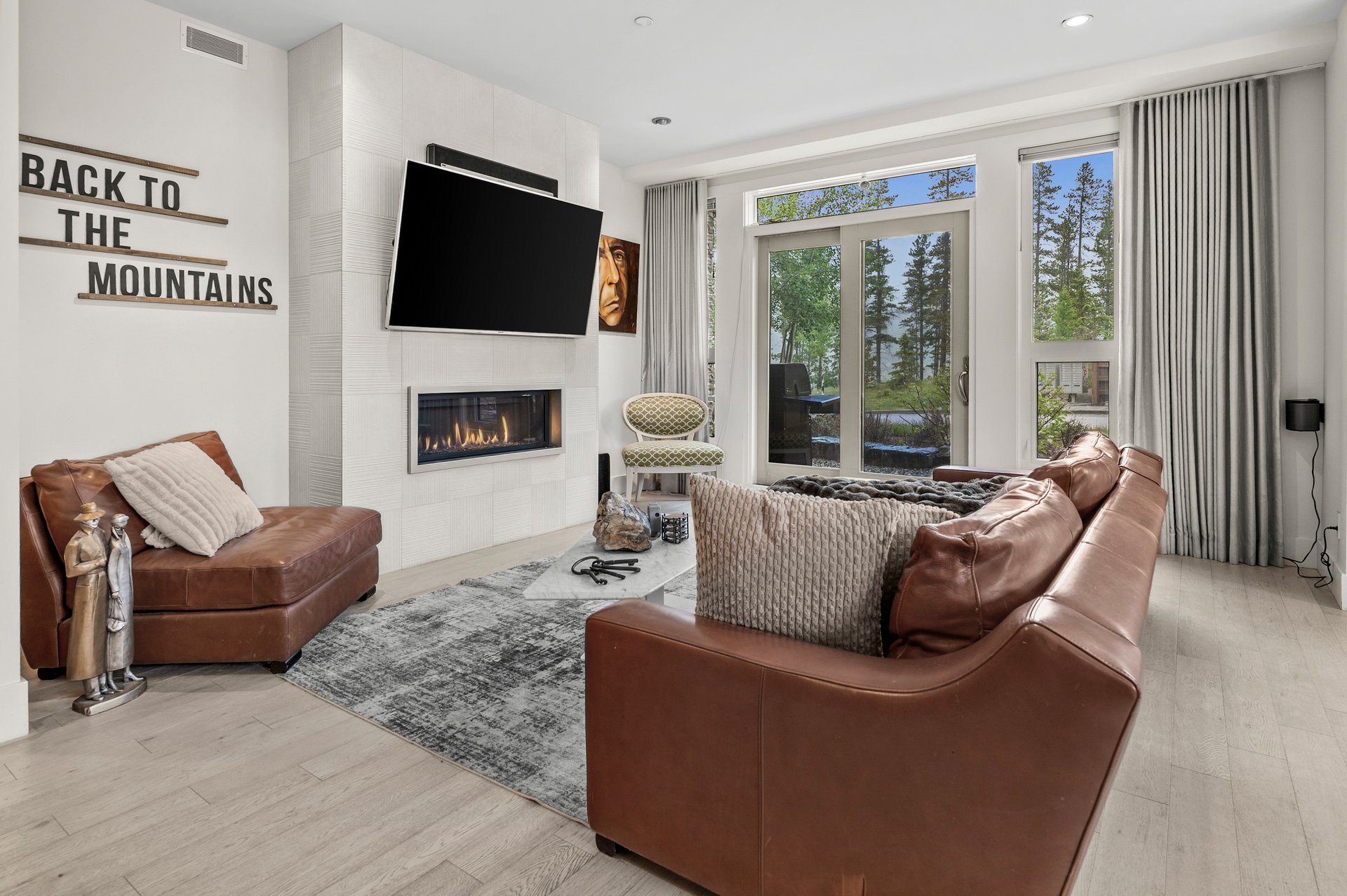 101A Stewart Creek Rise Unit: 101