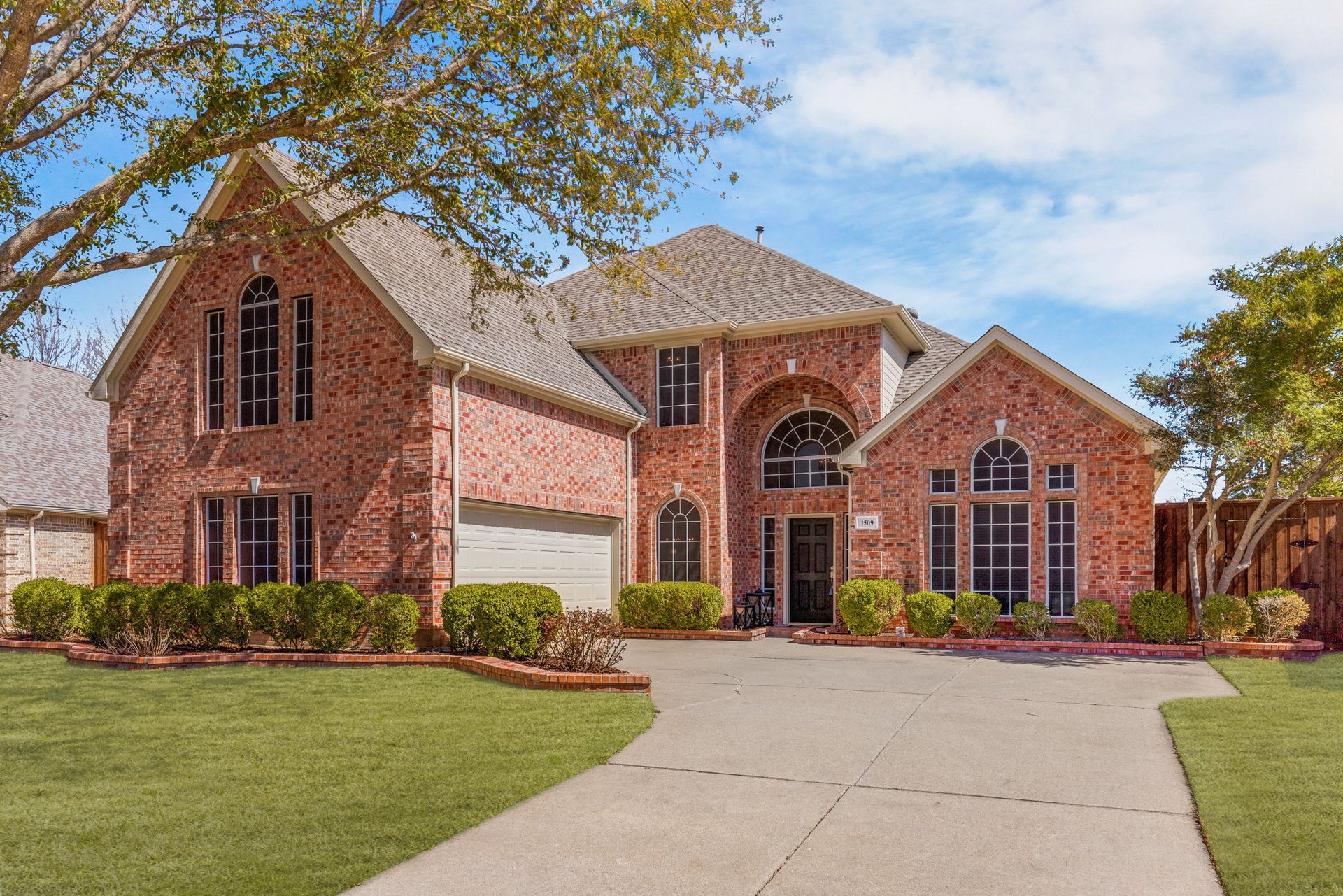1509 Timberline Drive