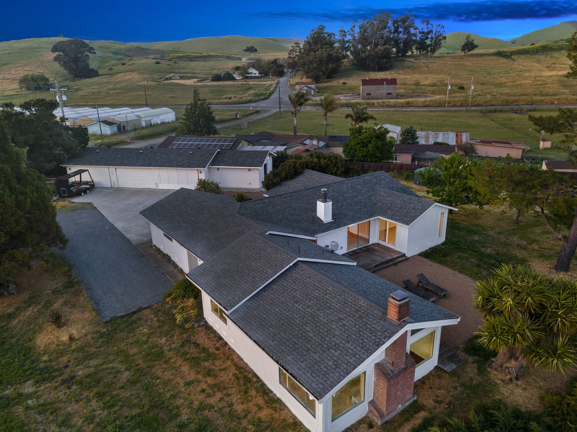 5082 Lakeville Hwy