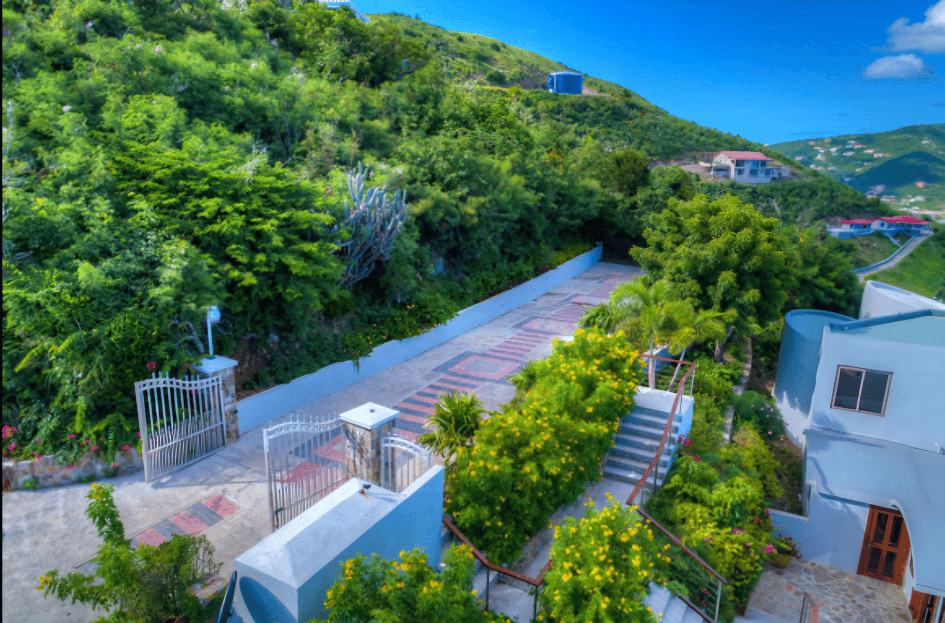 1026 Villa Alicia