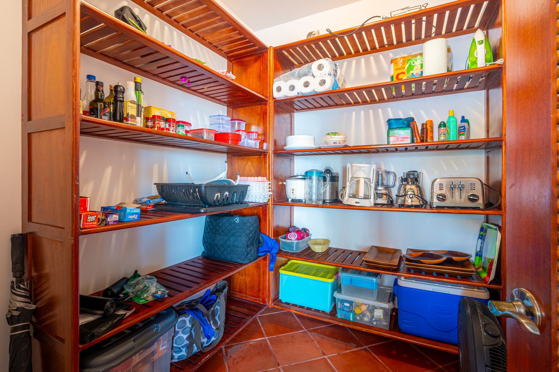Classic Luxury at Casa Ceiba, Coastal Ocean View 4 Bedroom Home Near Uvita