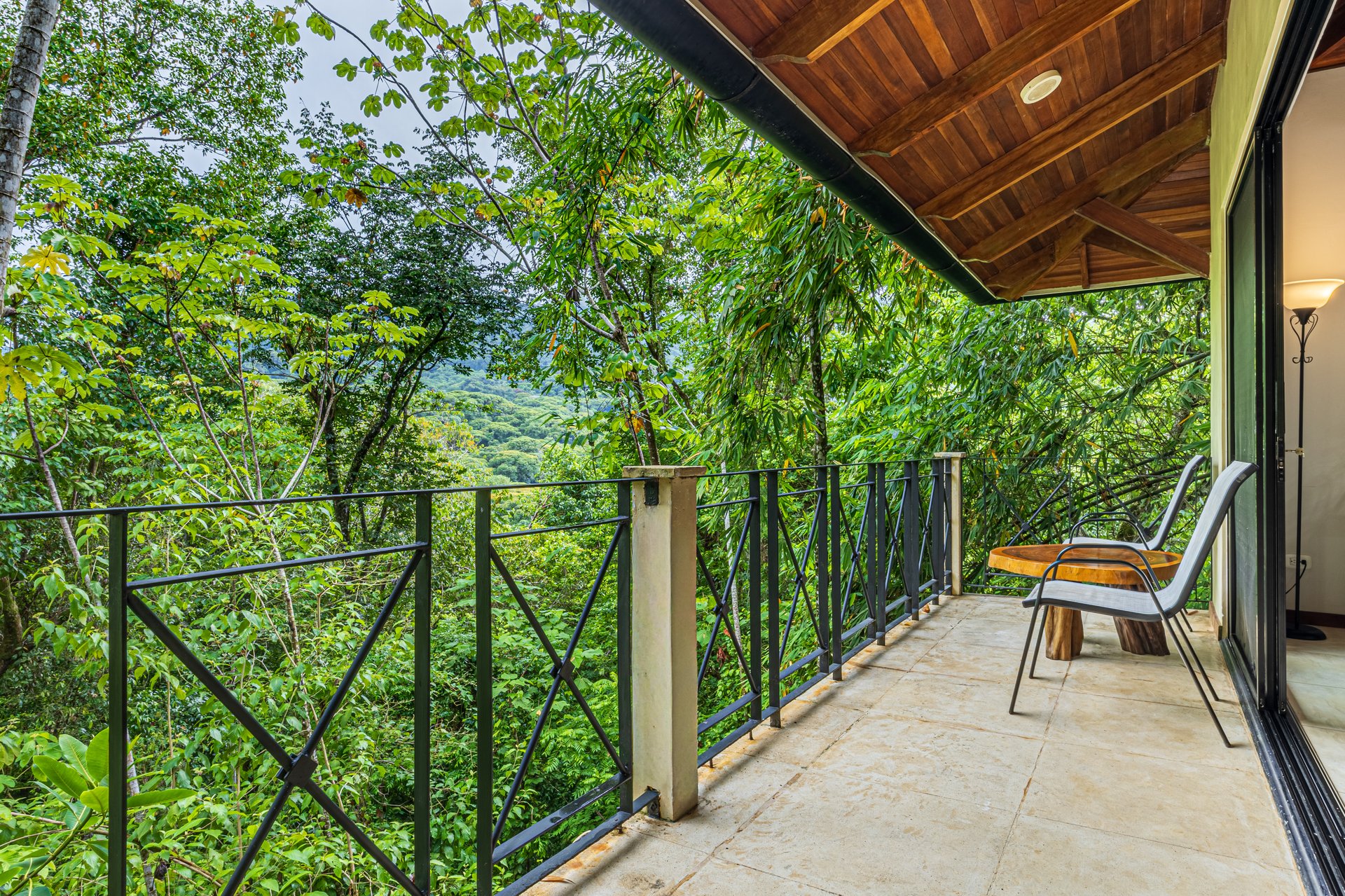 Tropical Villa in Canto del Mar | Walk to Dominicalito Beach