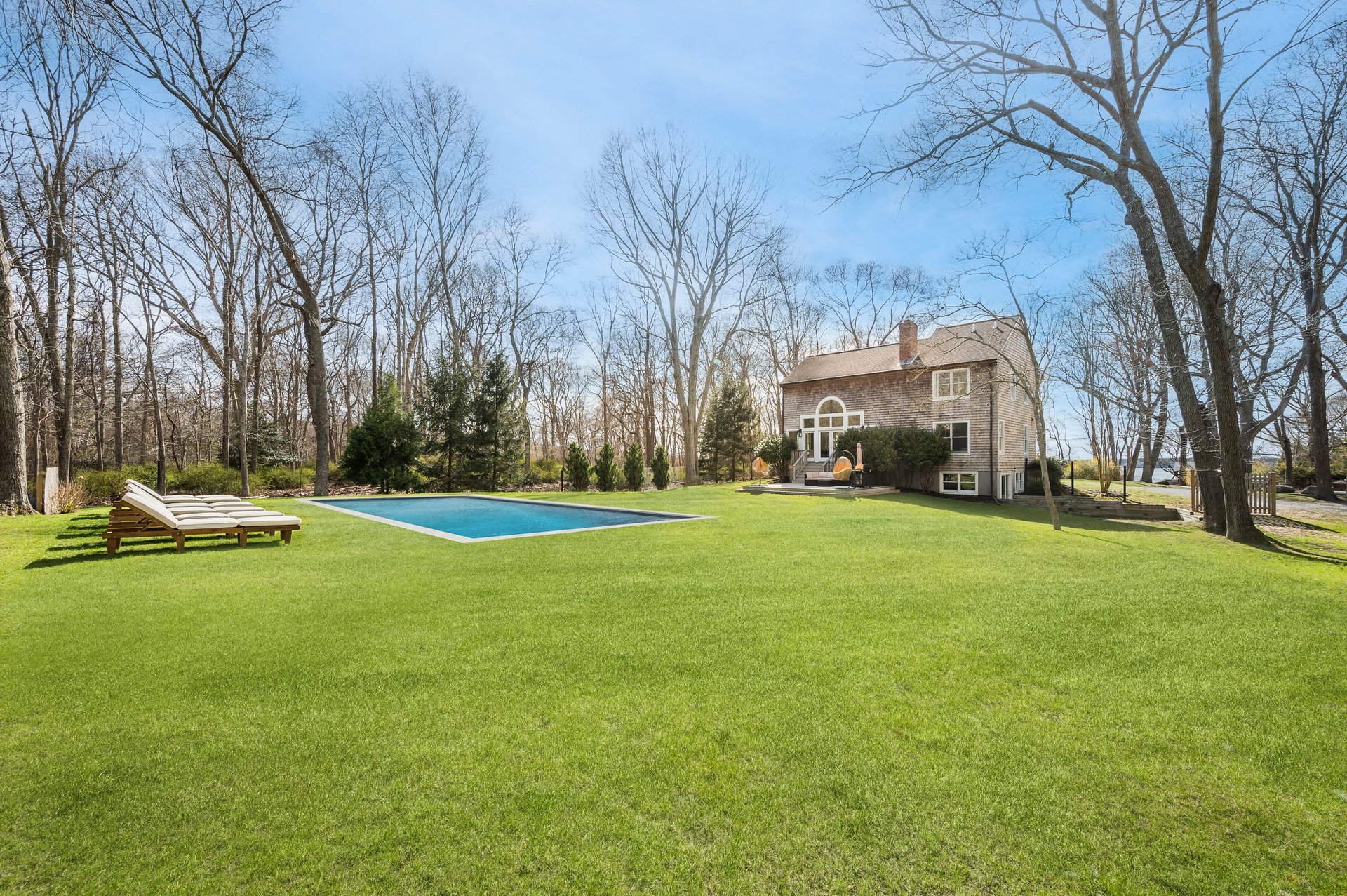 40 Dinah Rock Rd