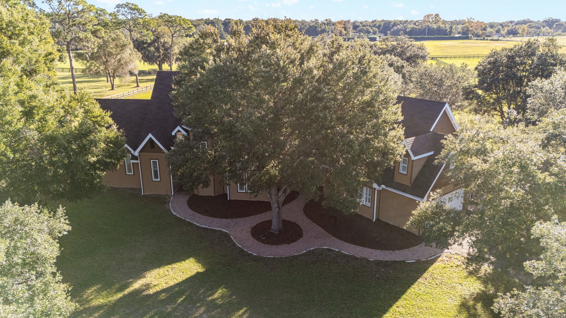 997 NW 63rd Ct