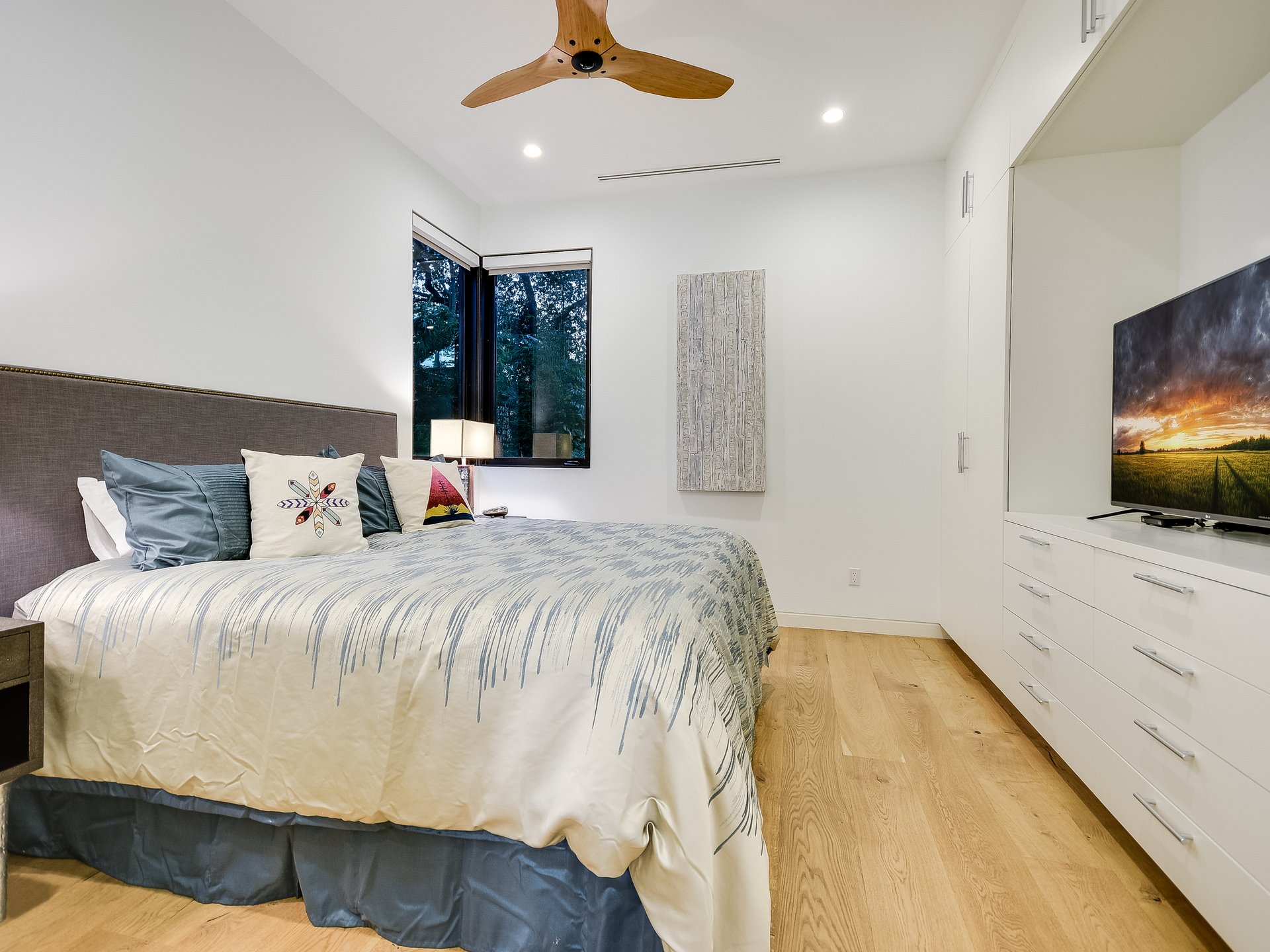 Modern Luxury in Tarrytown
