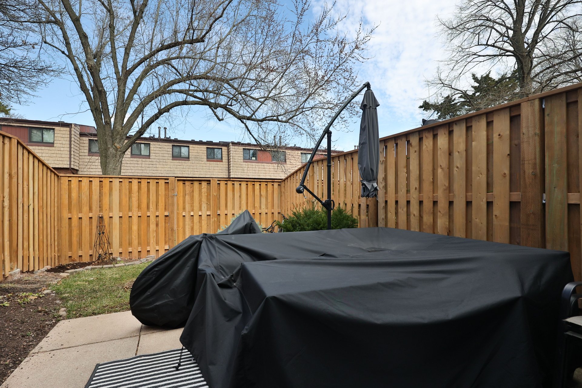23-1525 Elm Road