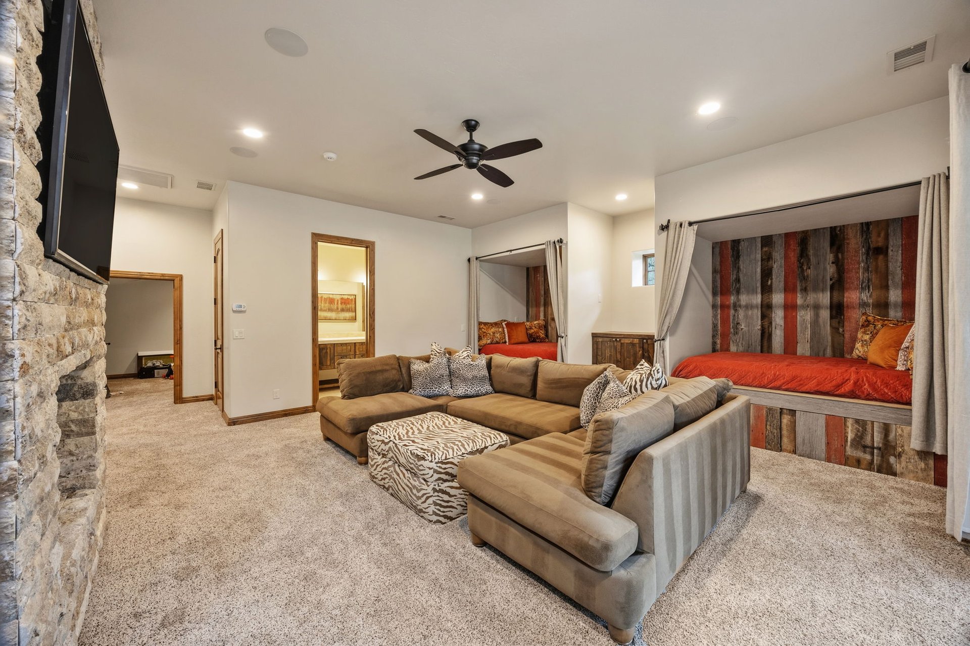 4219 Griffiths Spring