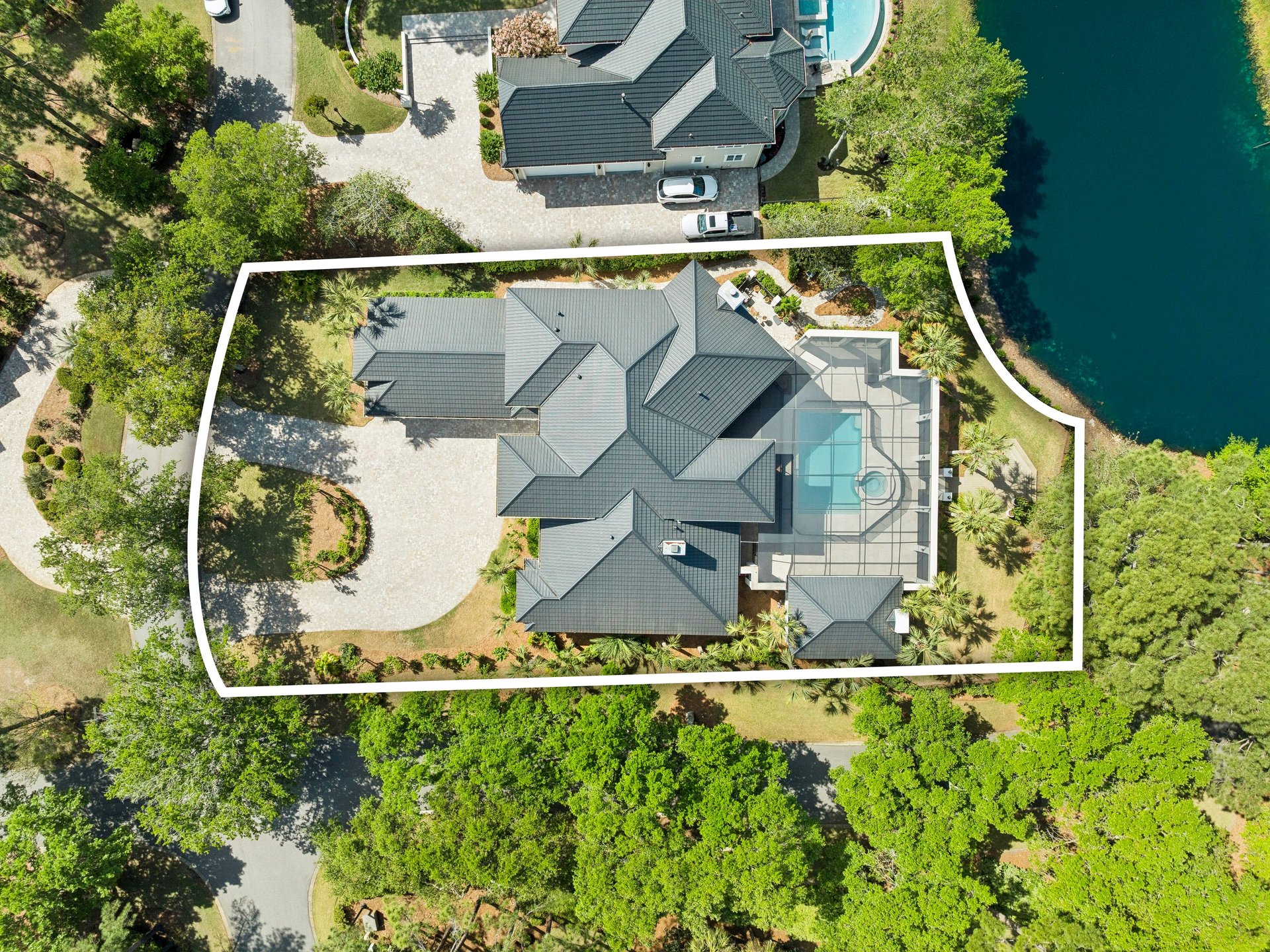 An Elevated Retreat Within Sandestin’s Island Green