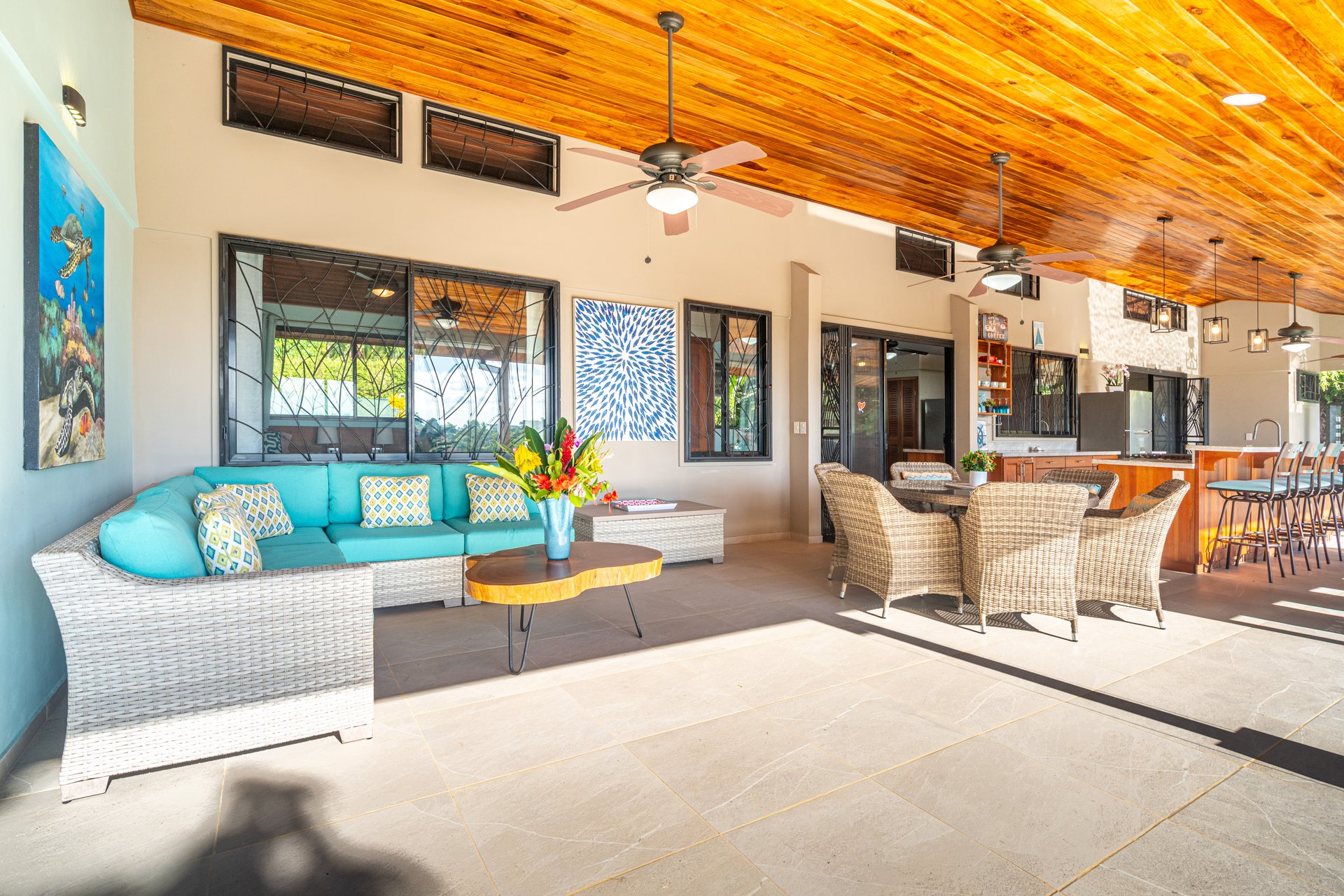 Casa Sea Breeze- Spectacular Ocean-View Home and Guest Villa in Prime Ojochal Location