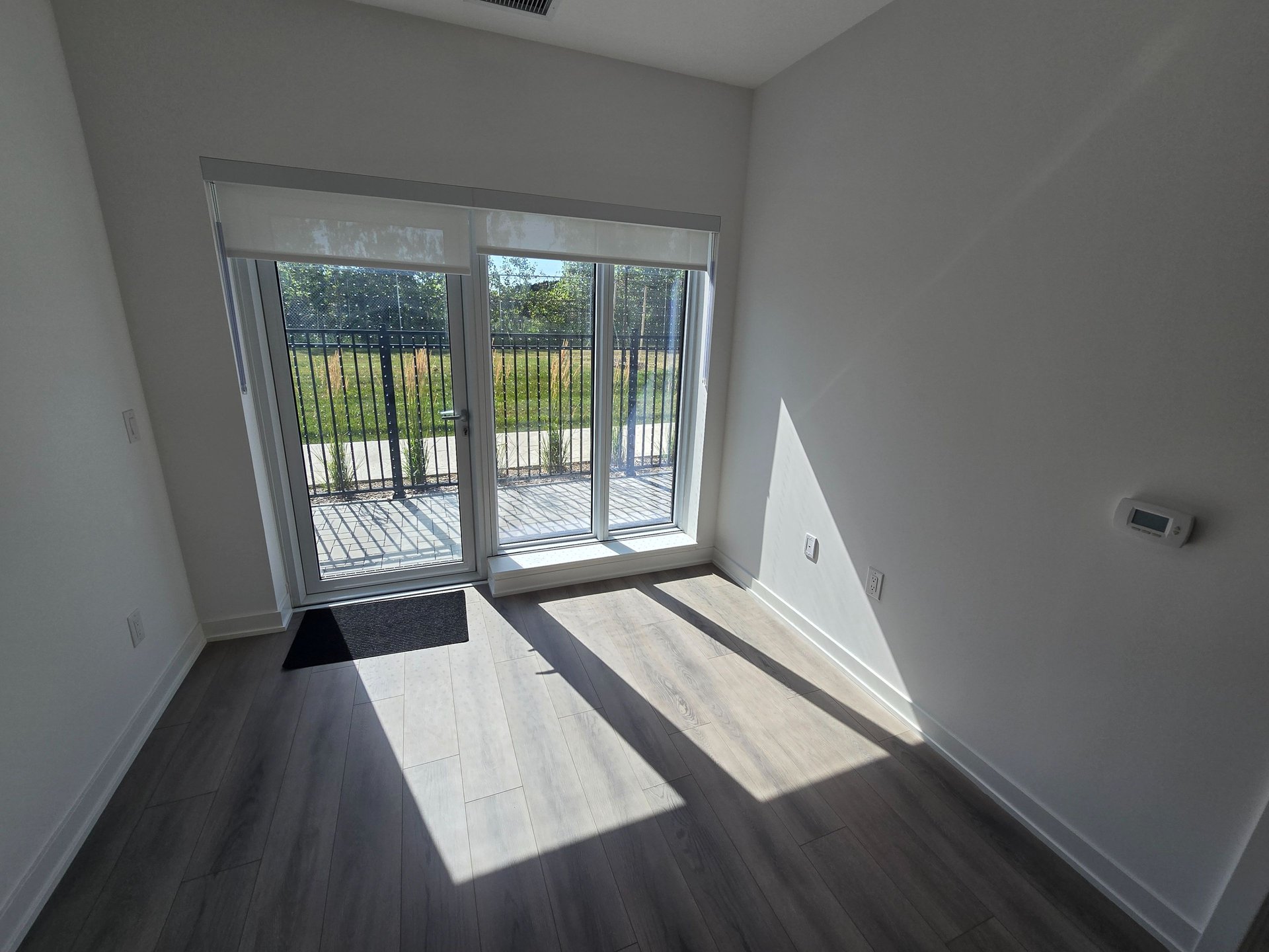 Bright Open-Concept Suite