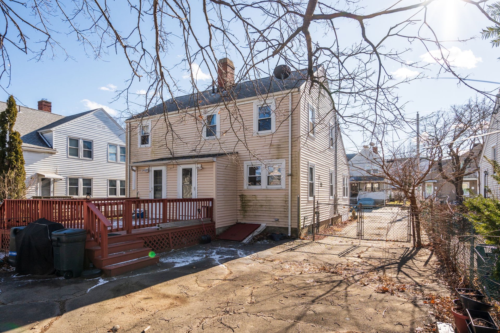 50-52 Whiton Ave