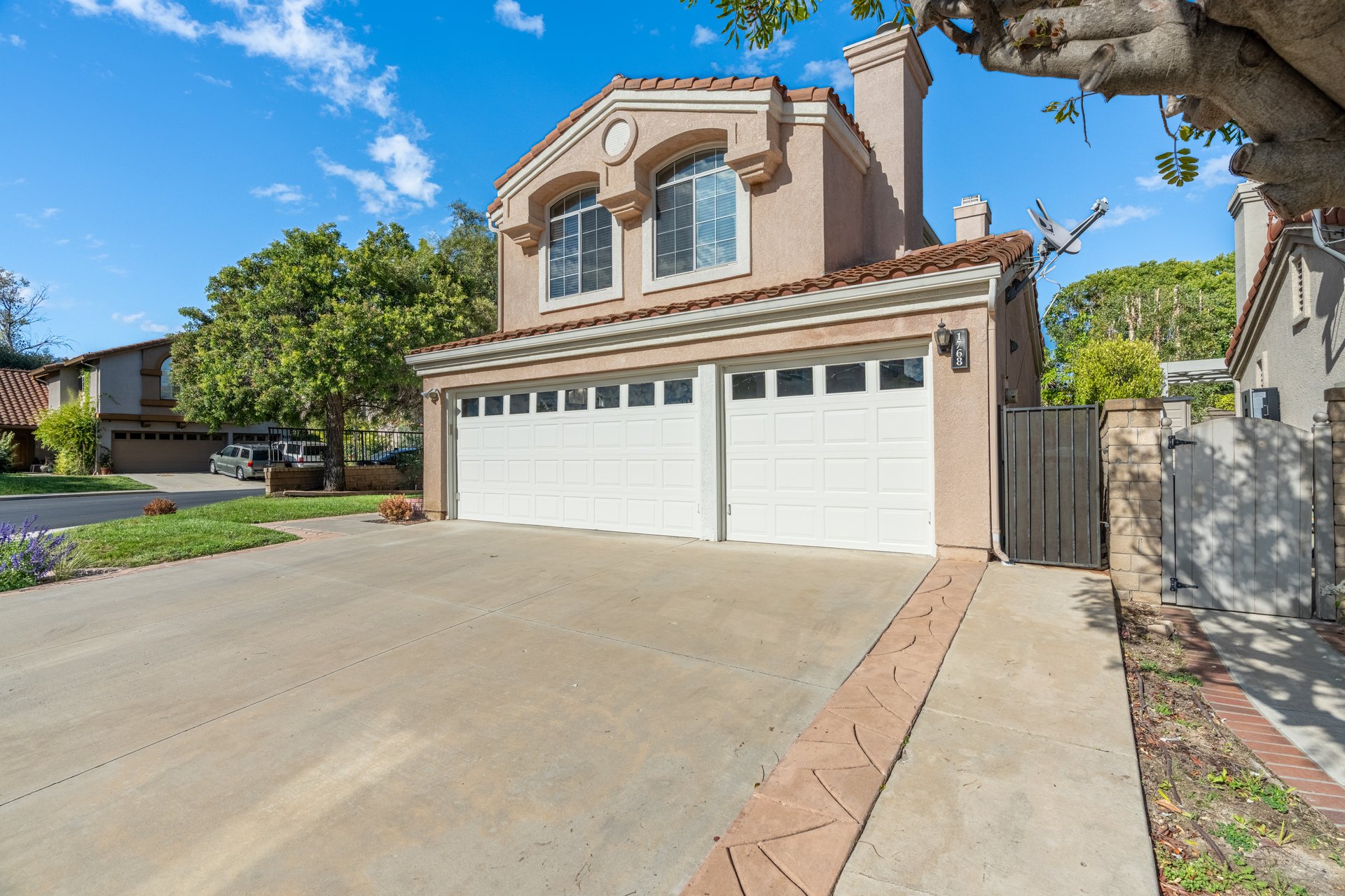 1768 Fox Springs Circle