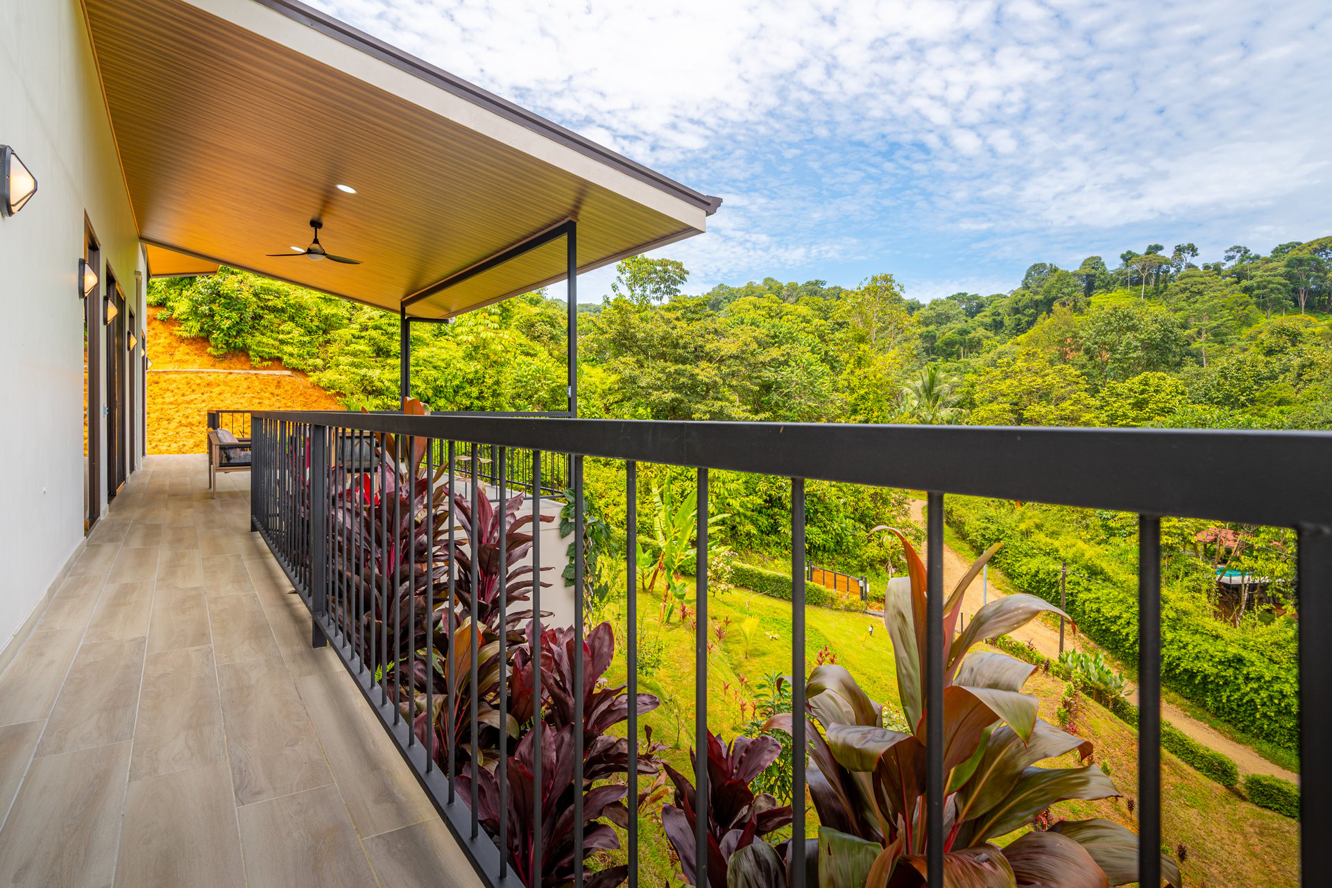 Modern Jungle Oasis in Finca Marañon – A Slice of Paradise in Ojochal, Costa Rica