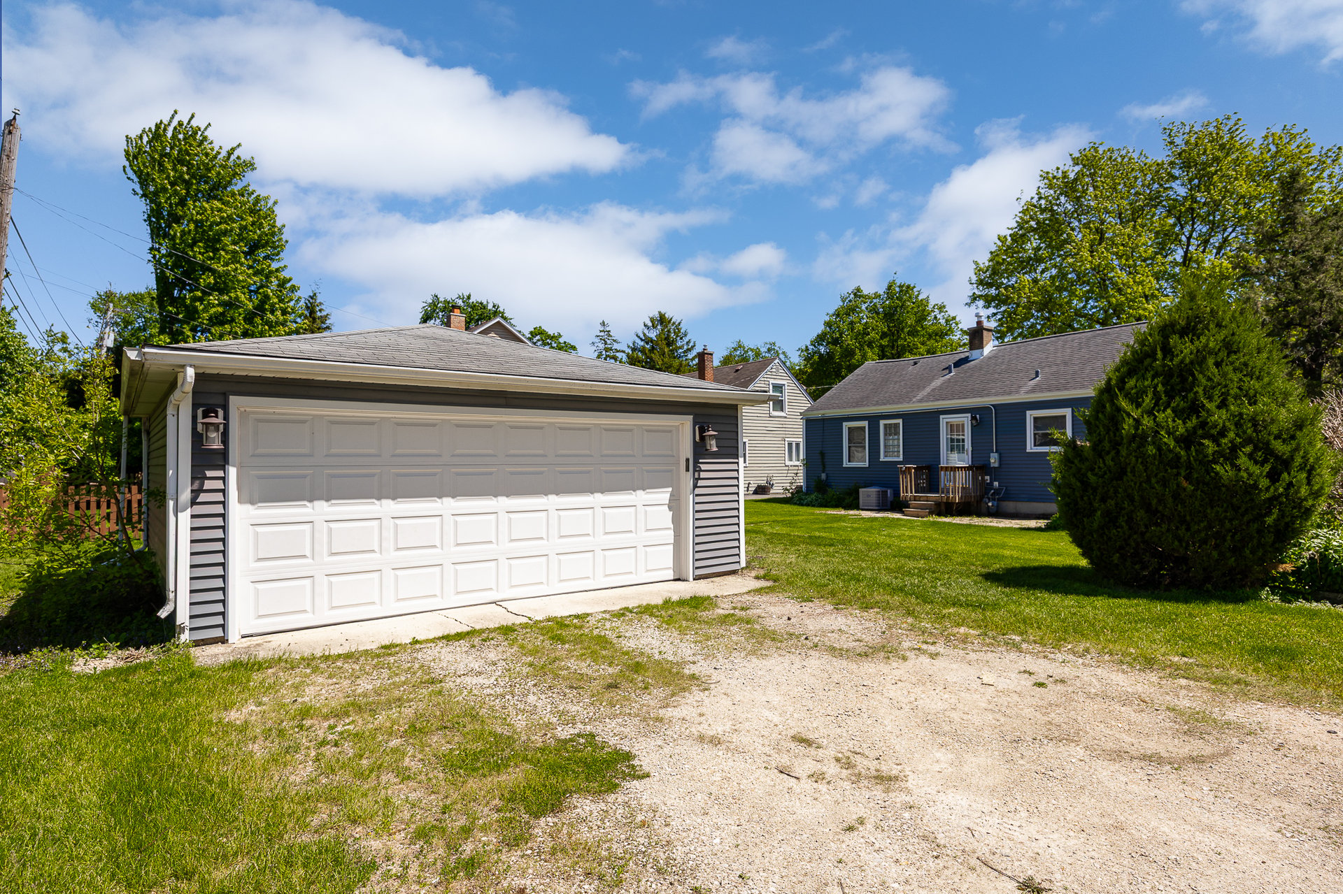 630 Wilson St, Downers Grove