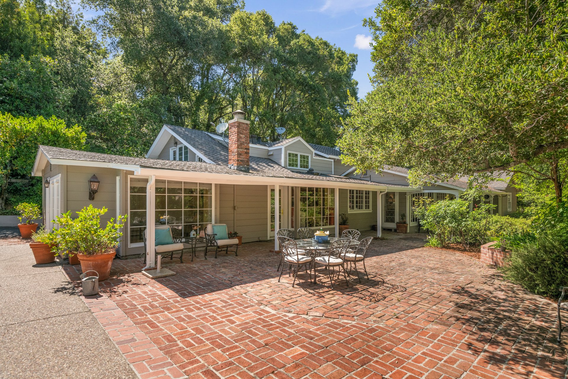 15745 Peach Hill Road