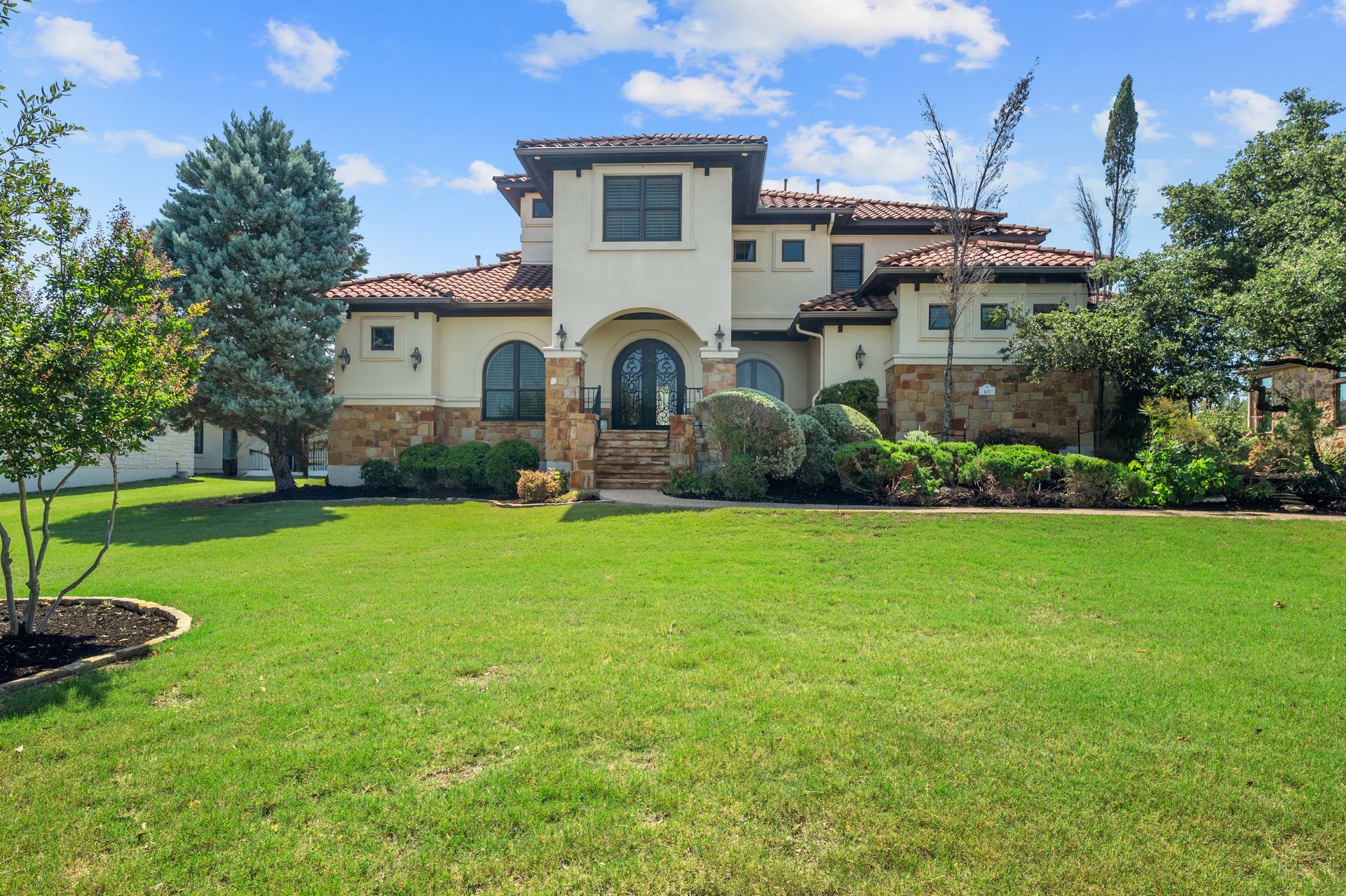 107 Bella Strada Cove
