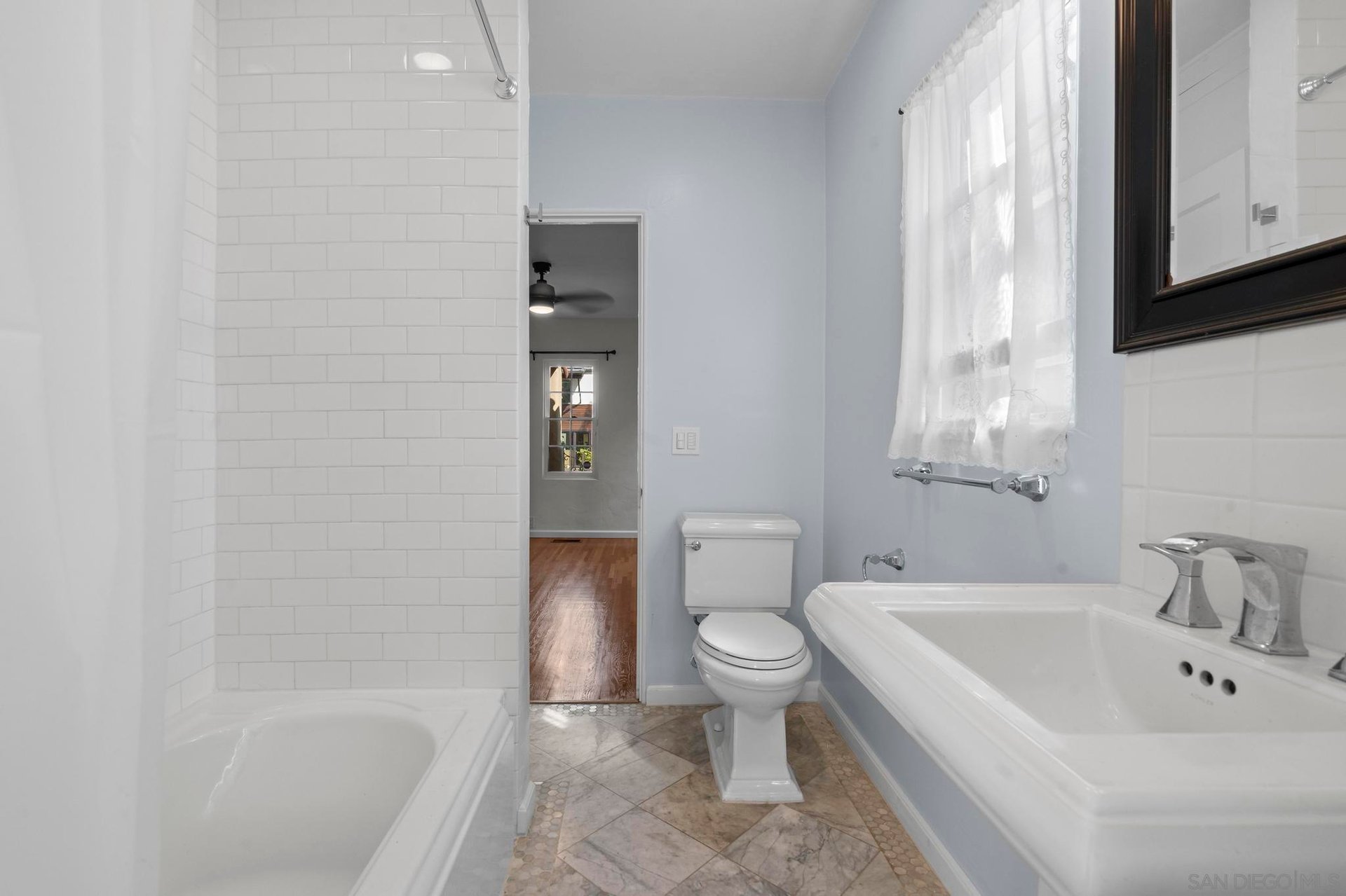607 Arenas St, La Jolla, CA 92037