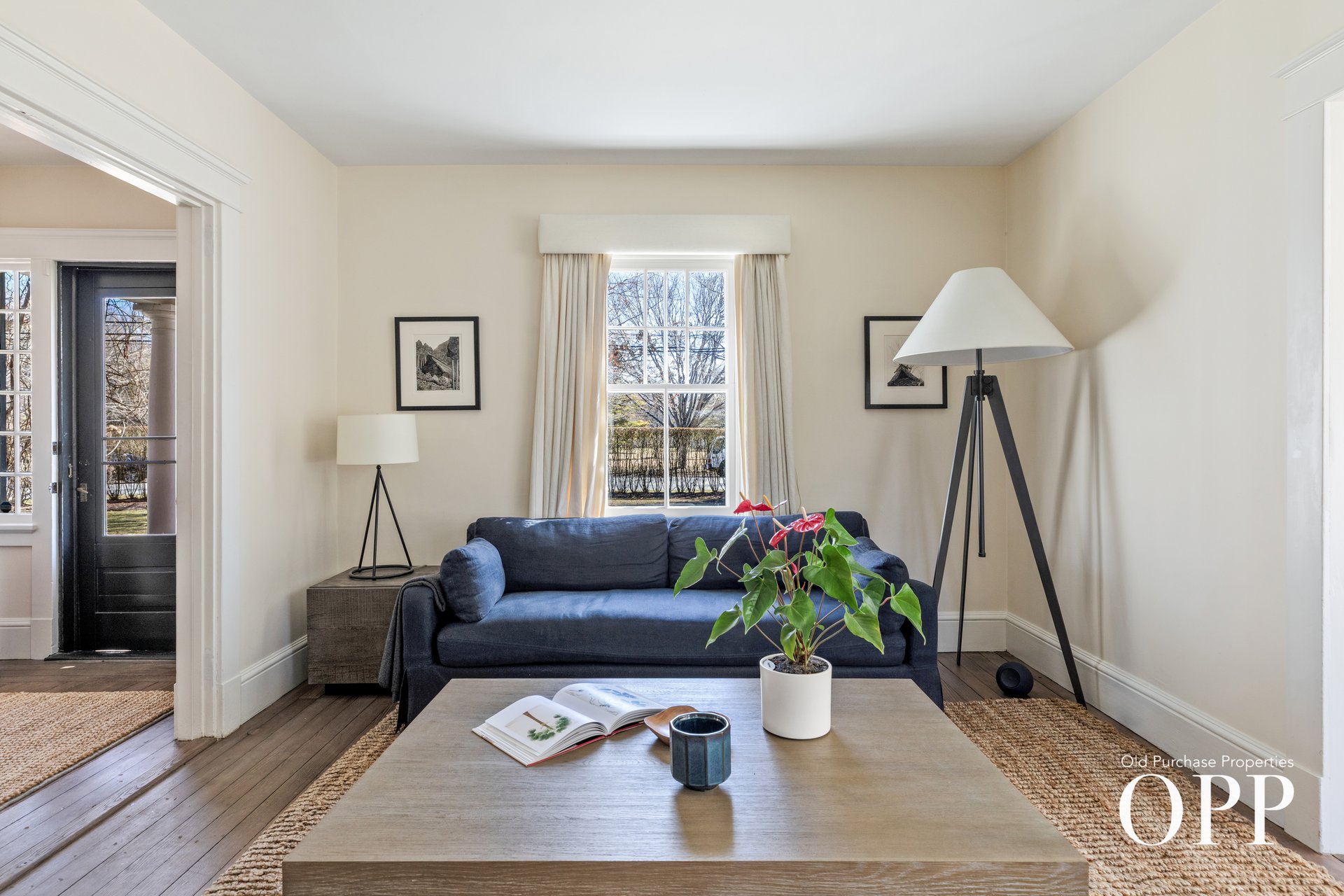 A MOVE-IN READY BELLPORT ORIGINAL
