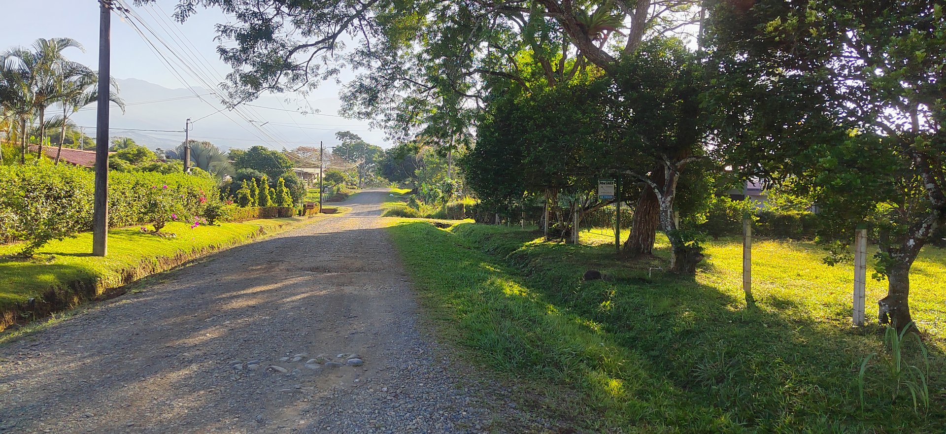 PRIME 1,100 M² LOT IN RESIDENCIAL LOS VIEJOS – FLAT, PRIVATE, AND READY TO BUILD