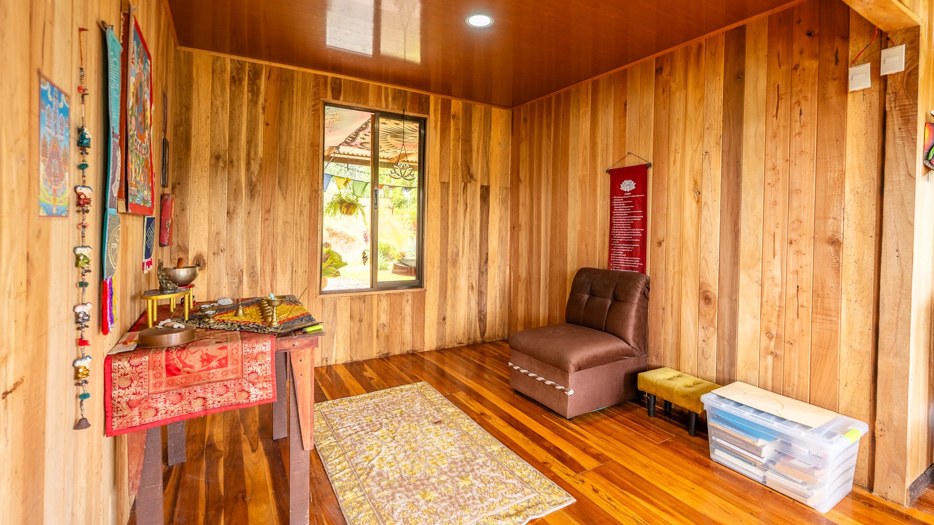 Mountain Home with Guest Cabin & Additional Building Site Near Nauyaca Waterfalls