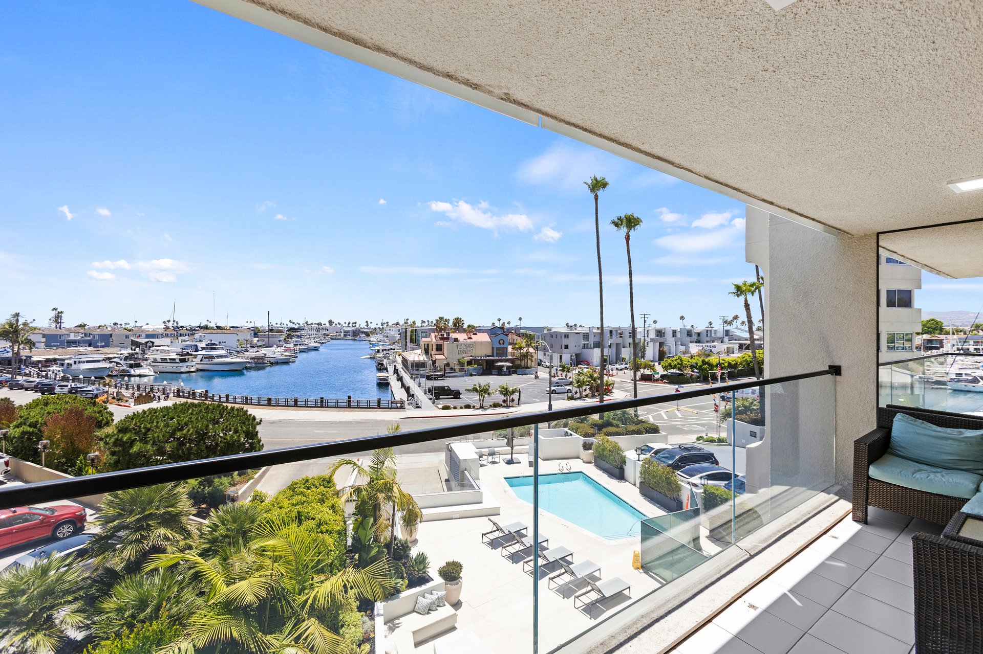 Luxury Executive Condominium