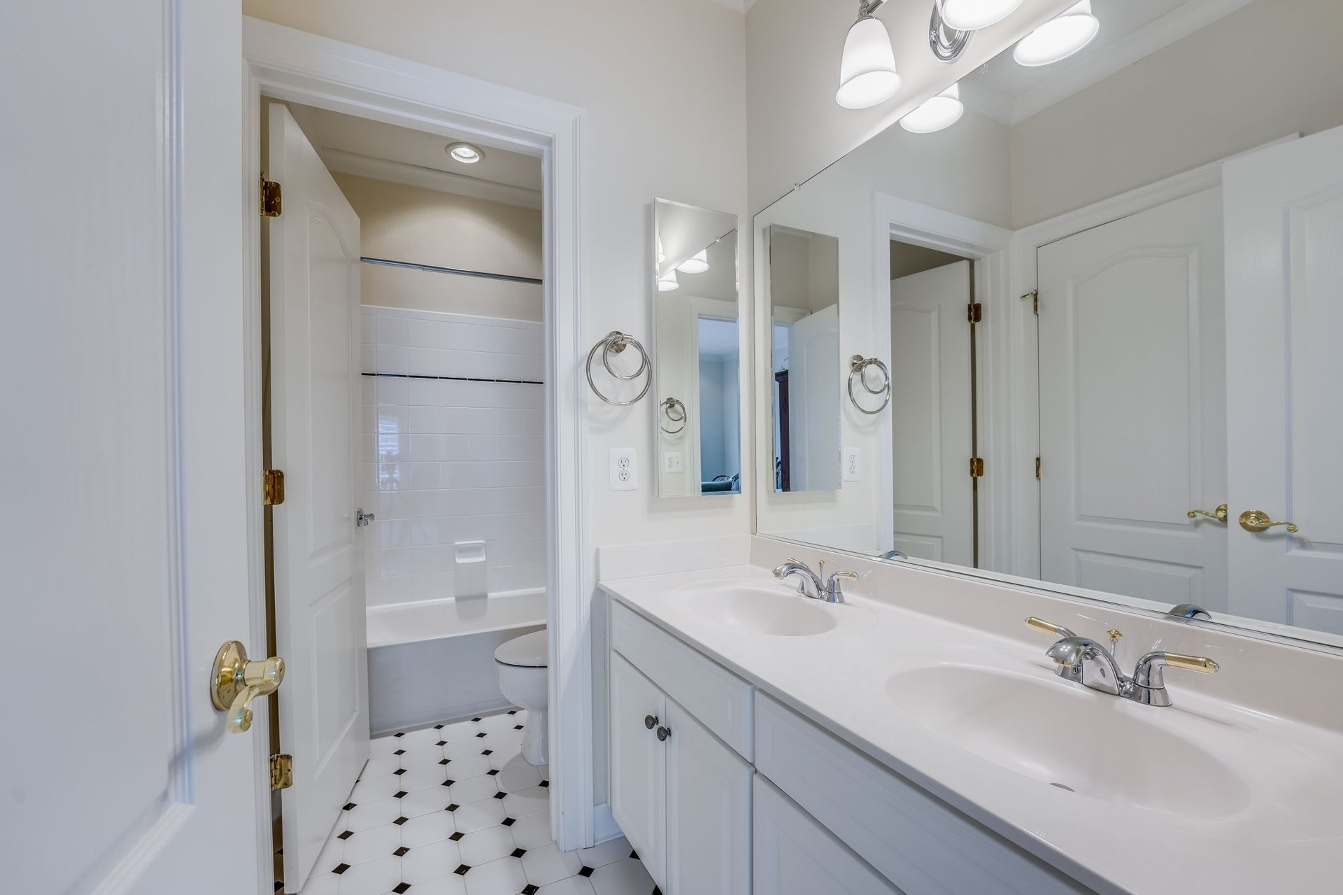 41601 Swiftwater Drive