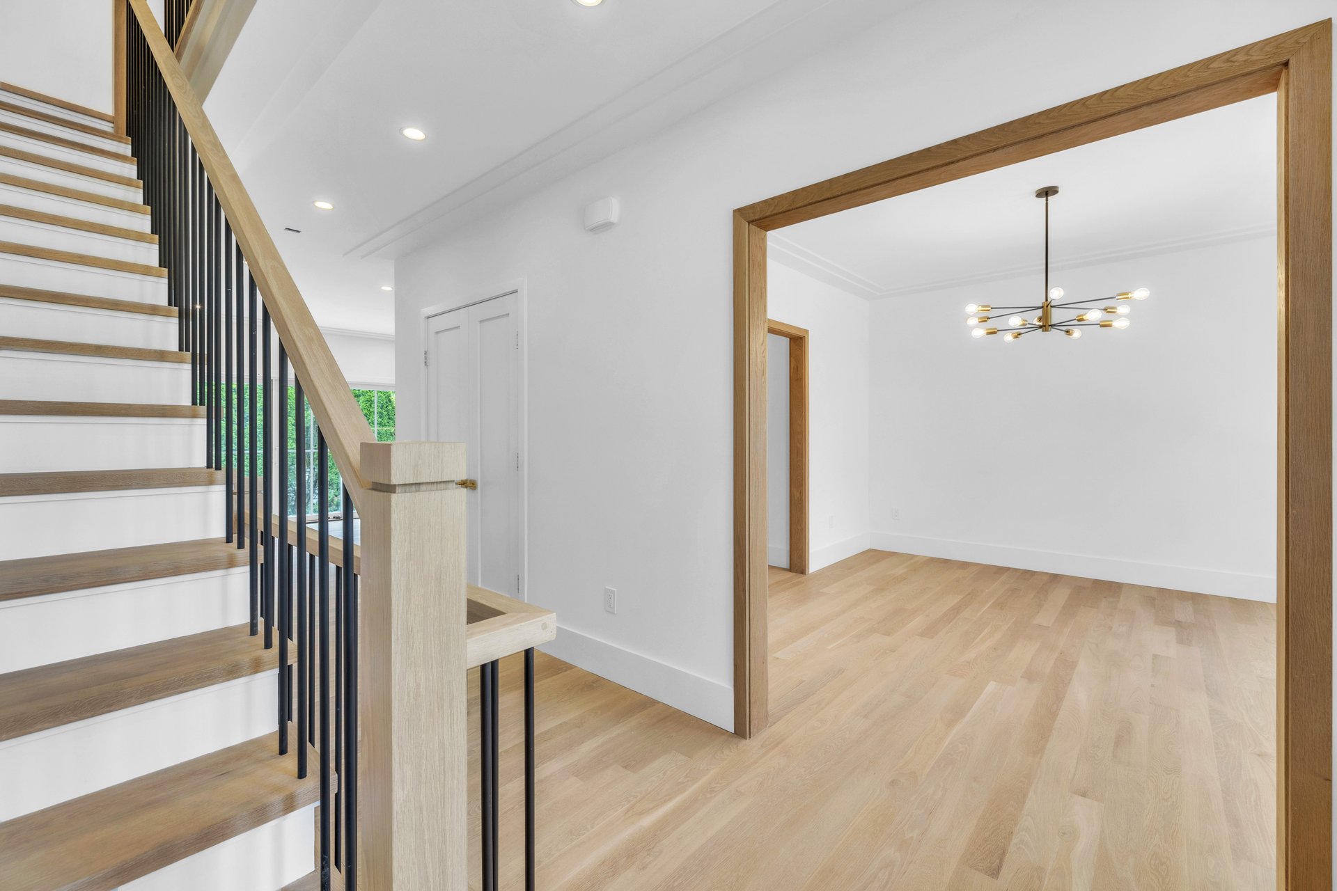 East Ave, Unit B 