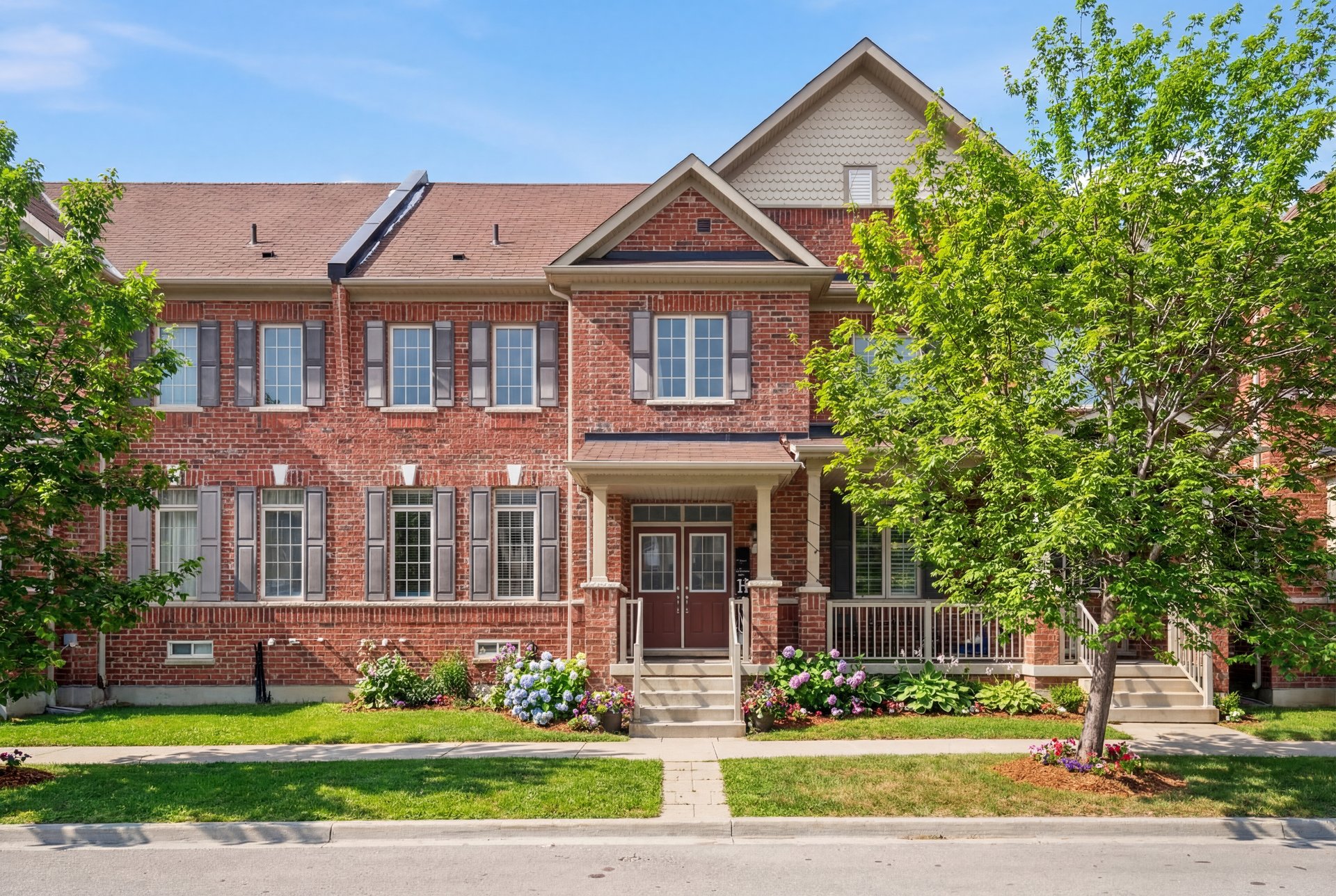 FREEHOLD TOWNHOME