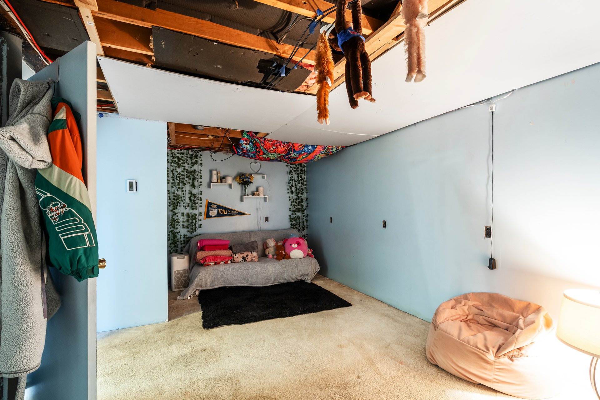 1403 Beverly Hills Road