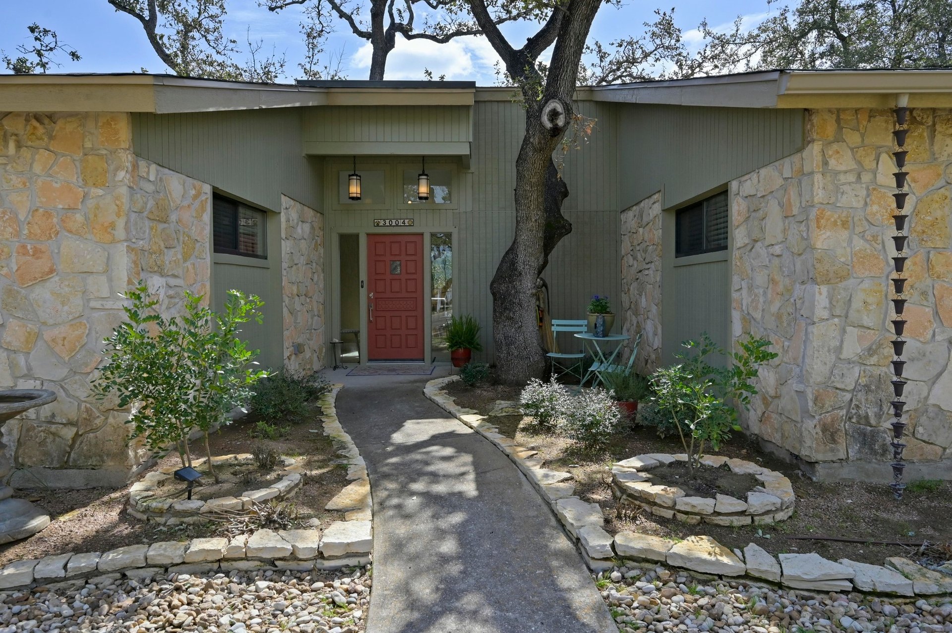 3004 Patio Circle 