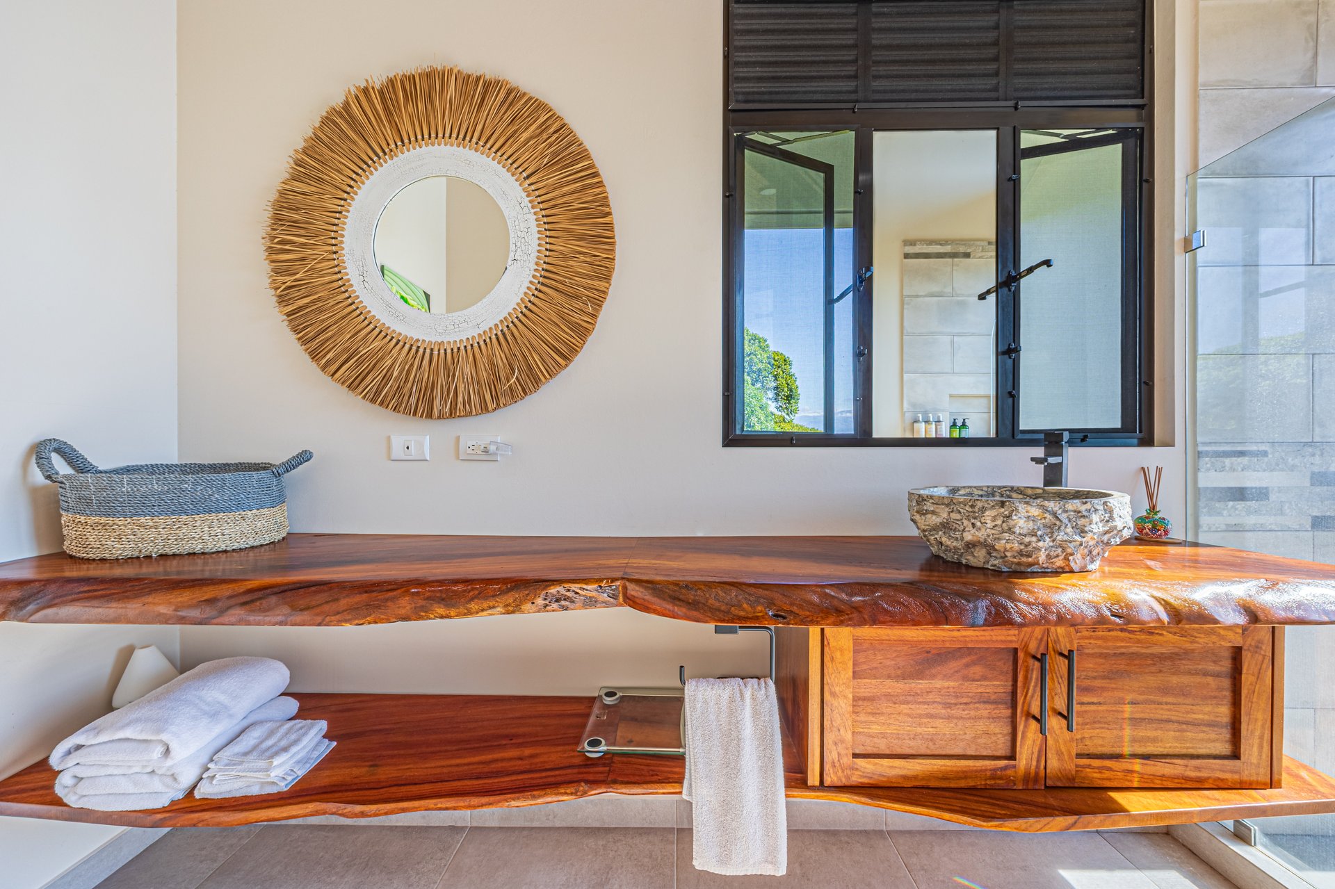 Iconic Luxury Estate with Unmatched Mountain Views | Manuel Antonio Estates
