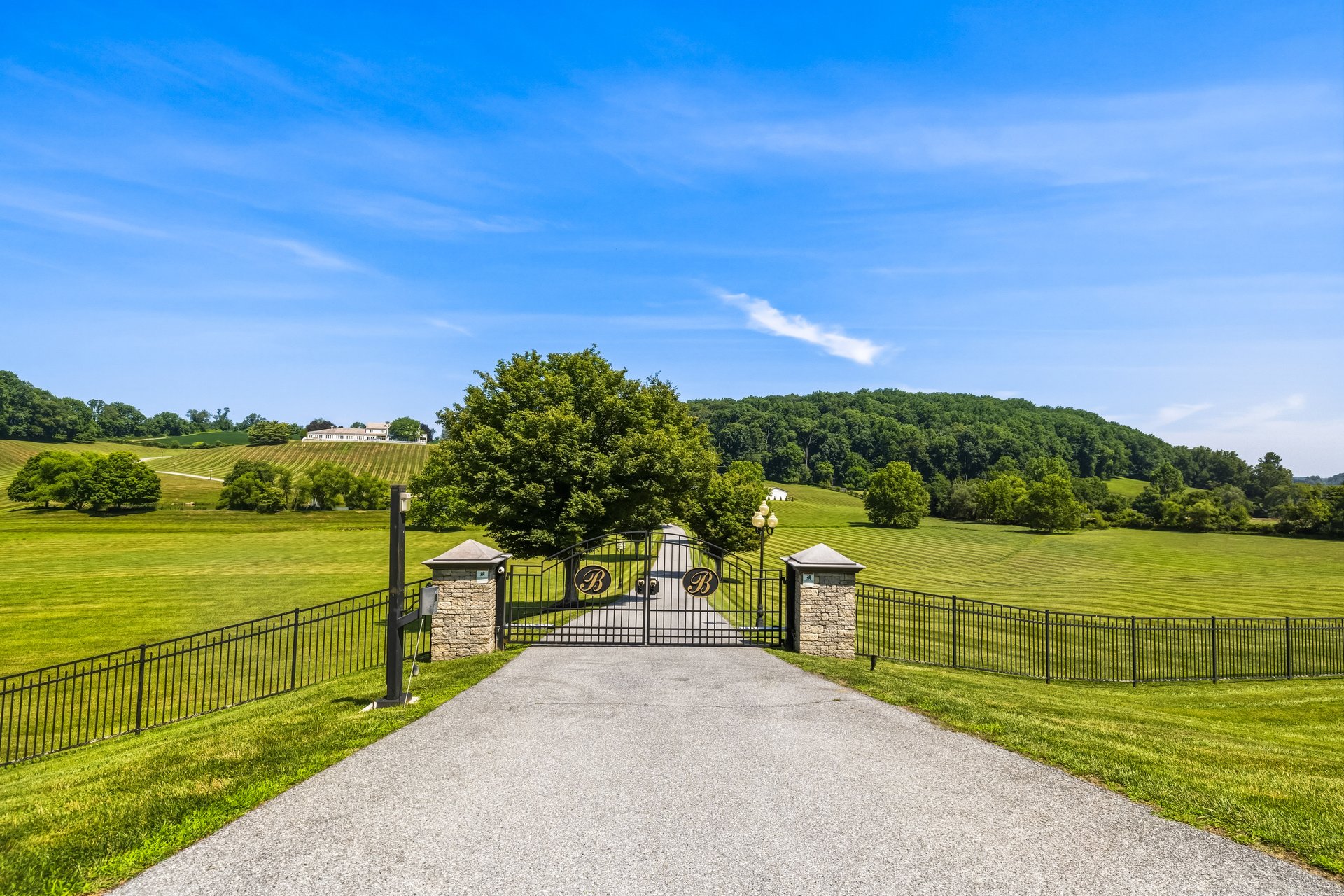 55 Acre Monkton Estate Farm