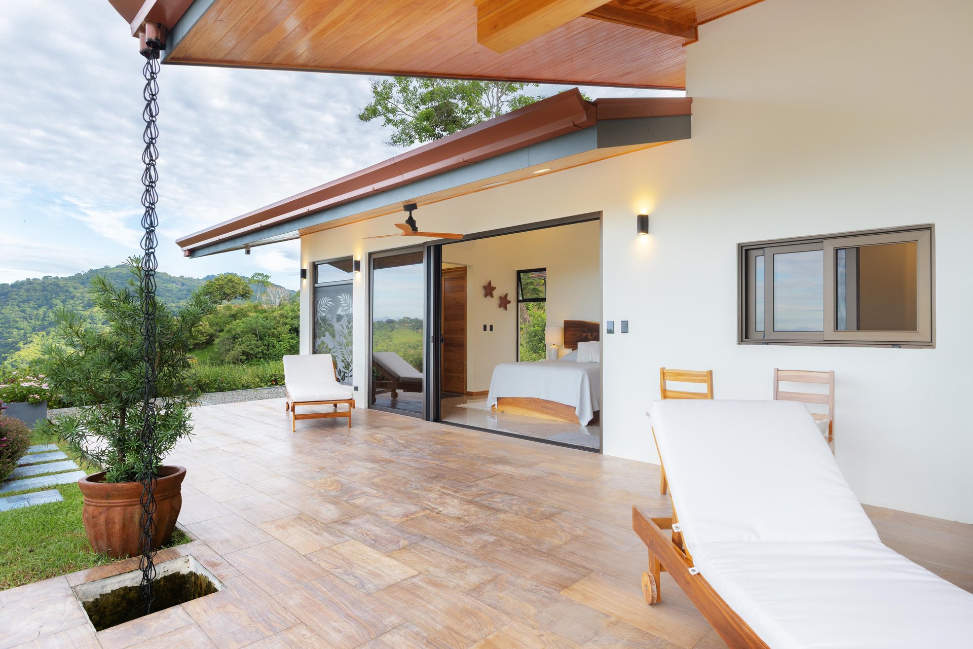 “NESTLED IN” LUXURY HOME AND GUEST HOUSE – A MOUNTAIN SANCTUARY – 3.4 ACRES