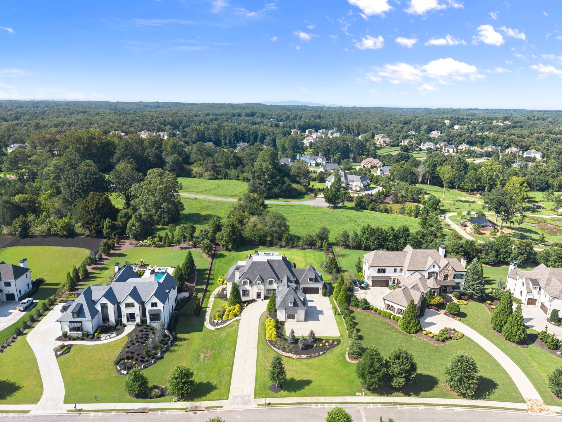  10160 Cedar Ridge Drive