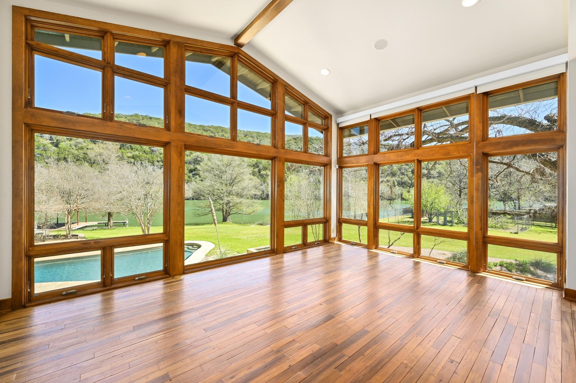2908 Oestrick Lane 