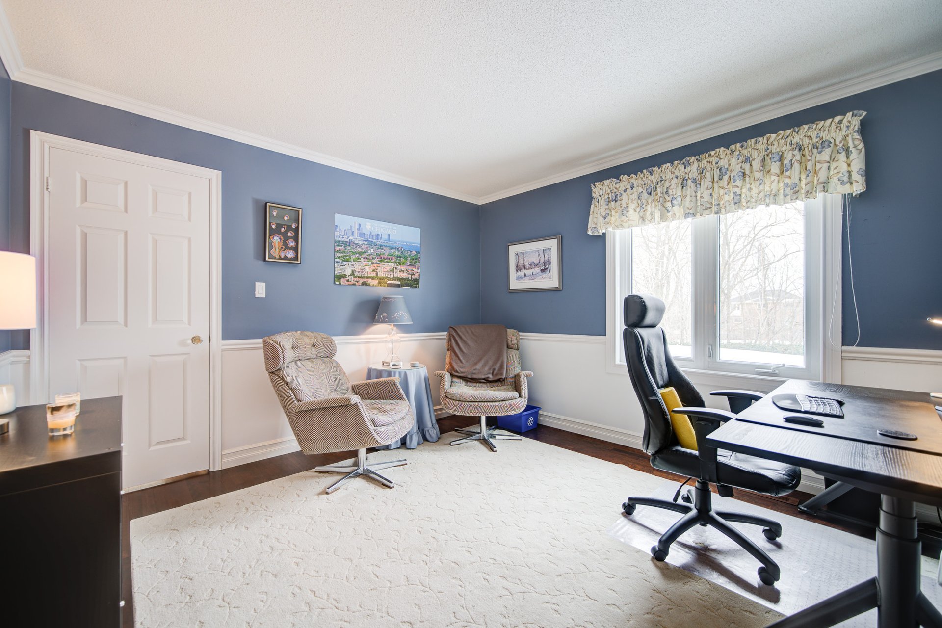 1296 Mapleridge Cres