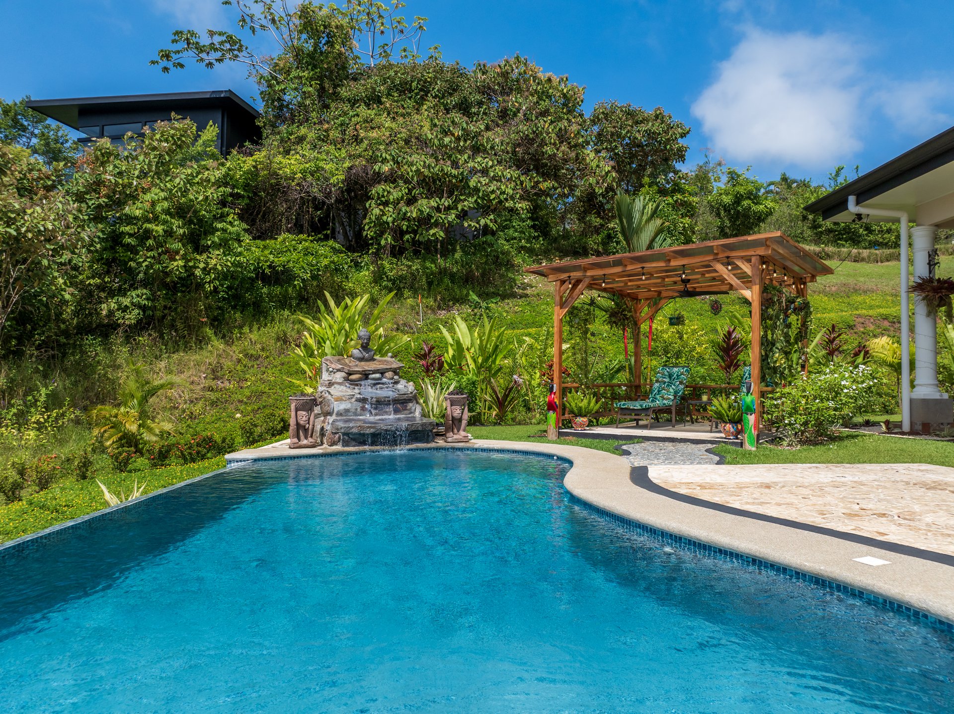 Luxury Ocean View Home with Infinity Pool in Hills of Portalon – Move-In Ready