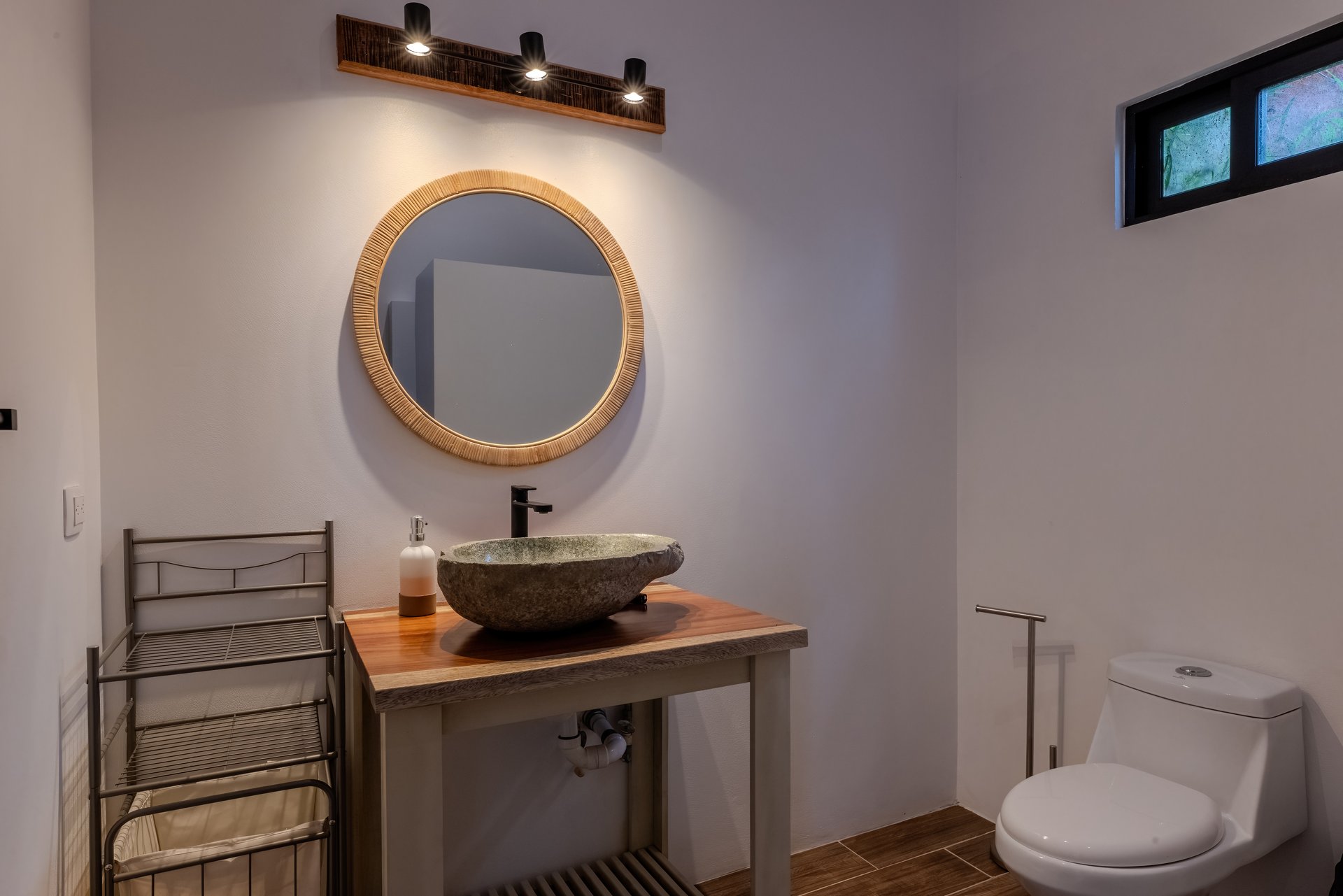 Two Ocean View Homes in Exclusive Marina Vista, Escaleras