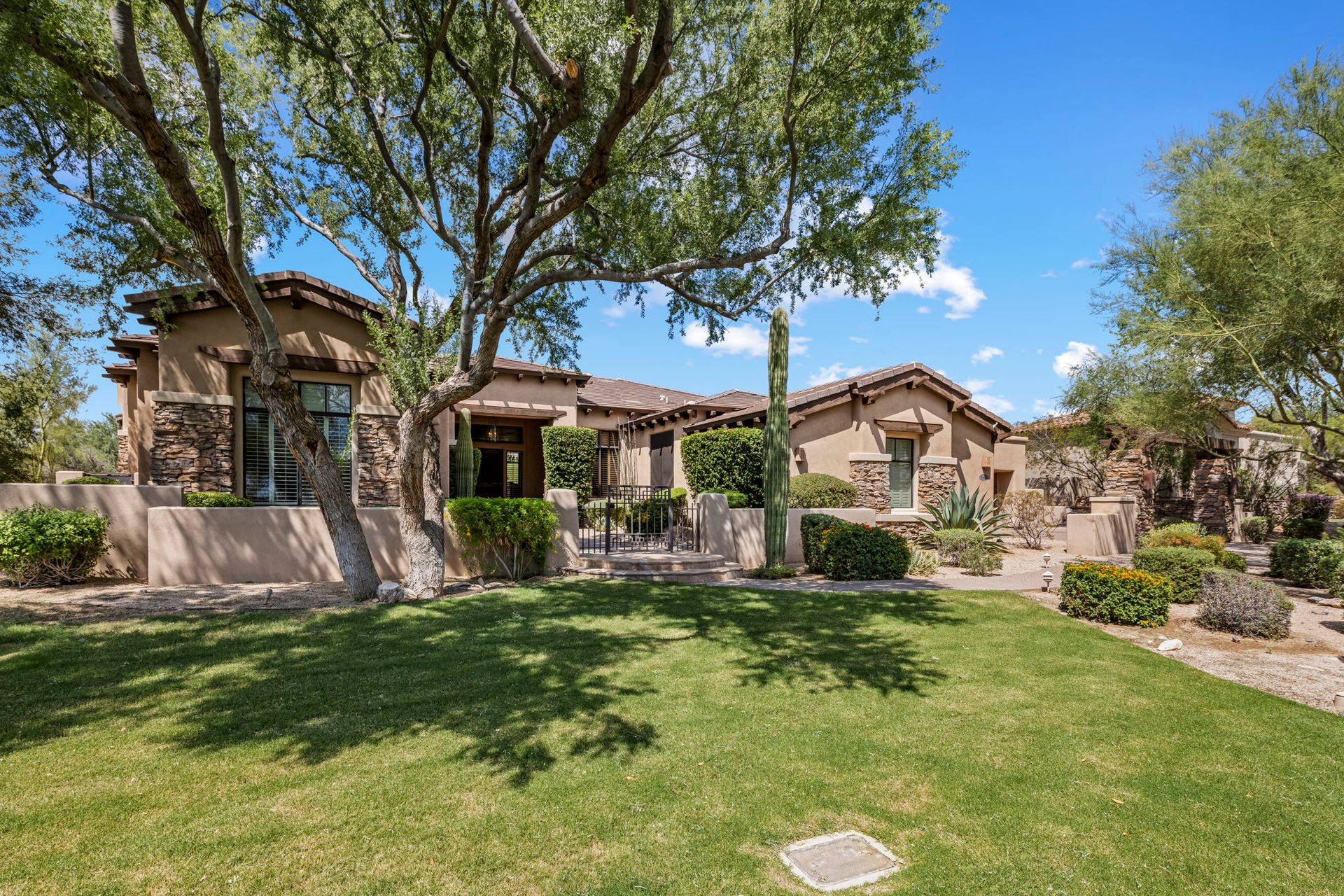 9290 E Thompson Peak Parkway, 110