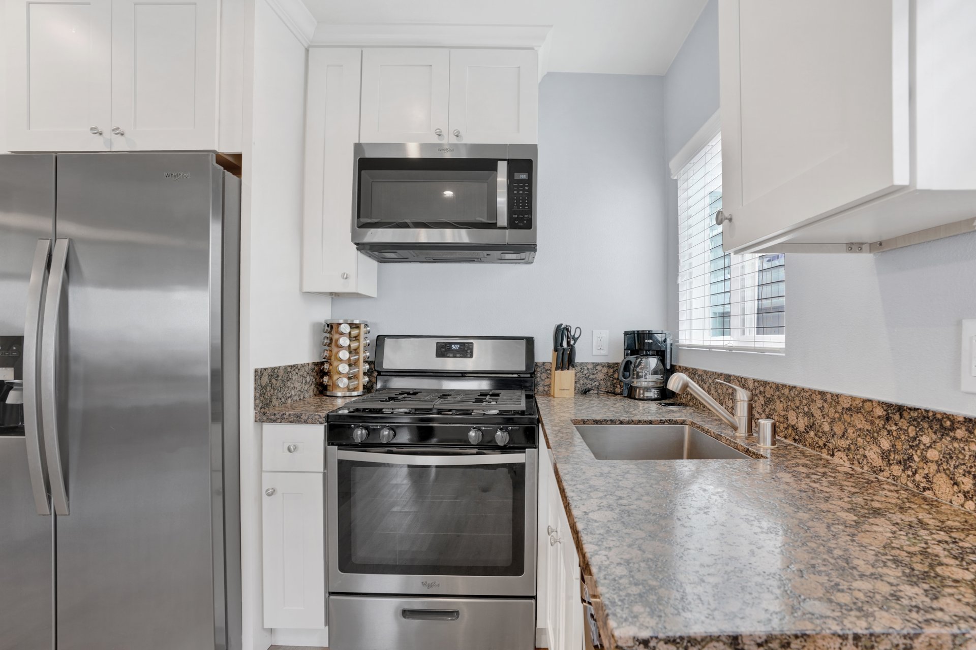 1320 W Balboa Boulevard