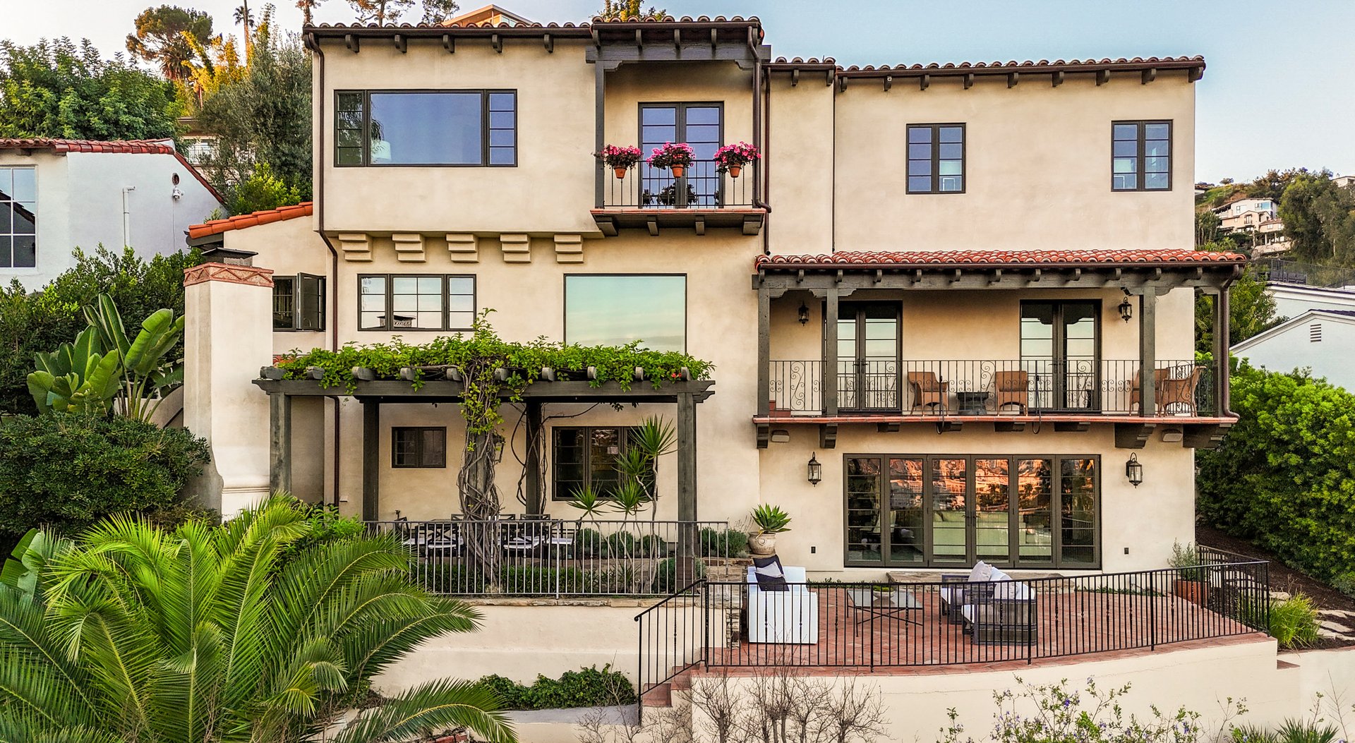 7020 La Presa Dr, Hollywood Hills